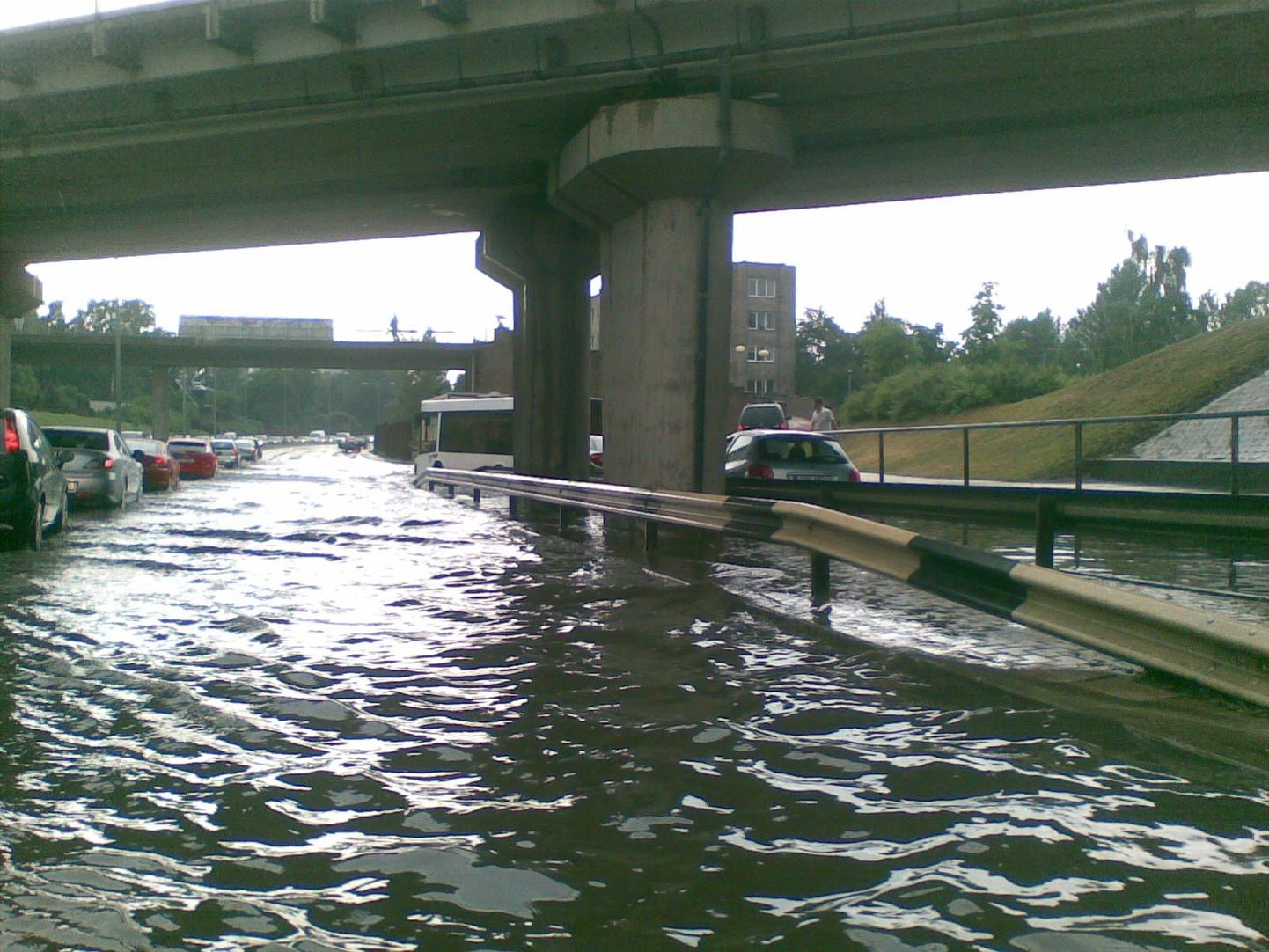 Потоп на улице Таммсааре. Снимок иллюстративный.