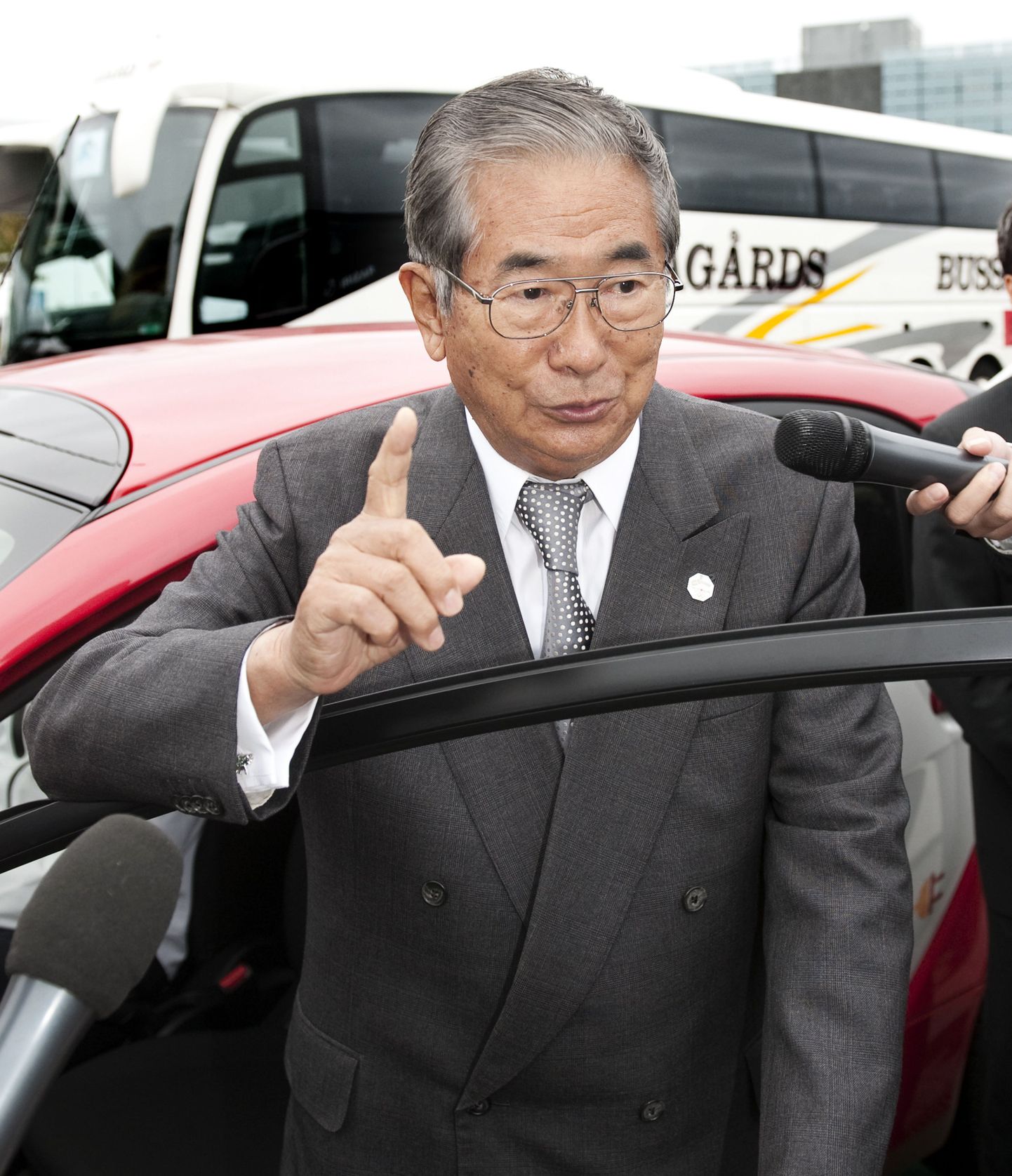 Tokyo kuberner Shintaro Ishihara.