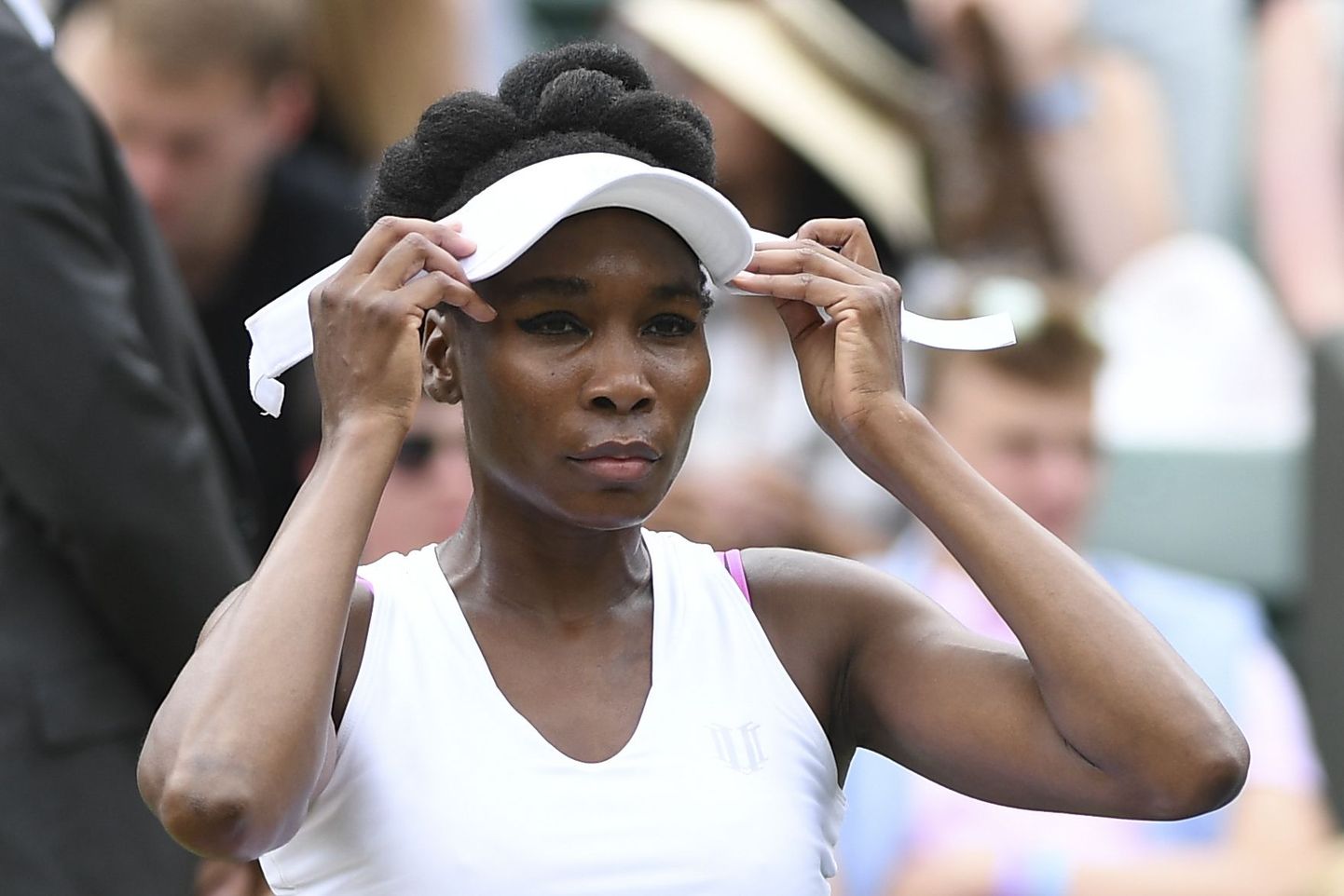 Venus Williams pääses Wimbledonis teise ringi.