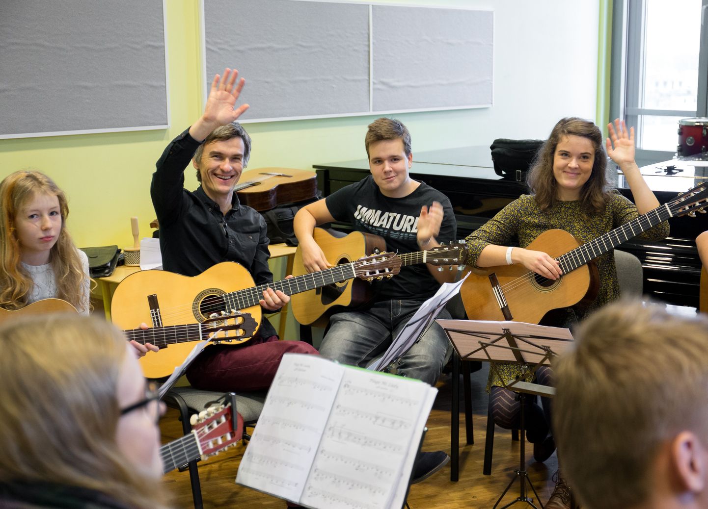 Eelmisel sügisel toimunud kitarrifestivalil õpetas töötoas noori Pärnu muusikakooli pedagoog Marek Talts.