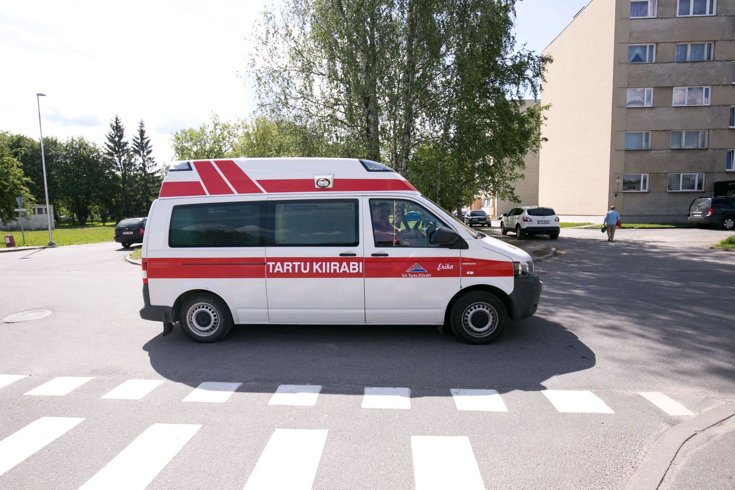 Kiirabi kutsumiseks peetakse kõige turvalisemaks variandiks telefonikõne, kuigi seda saab teha ka smsiga.