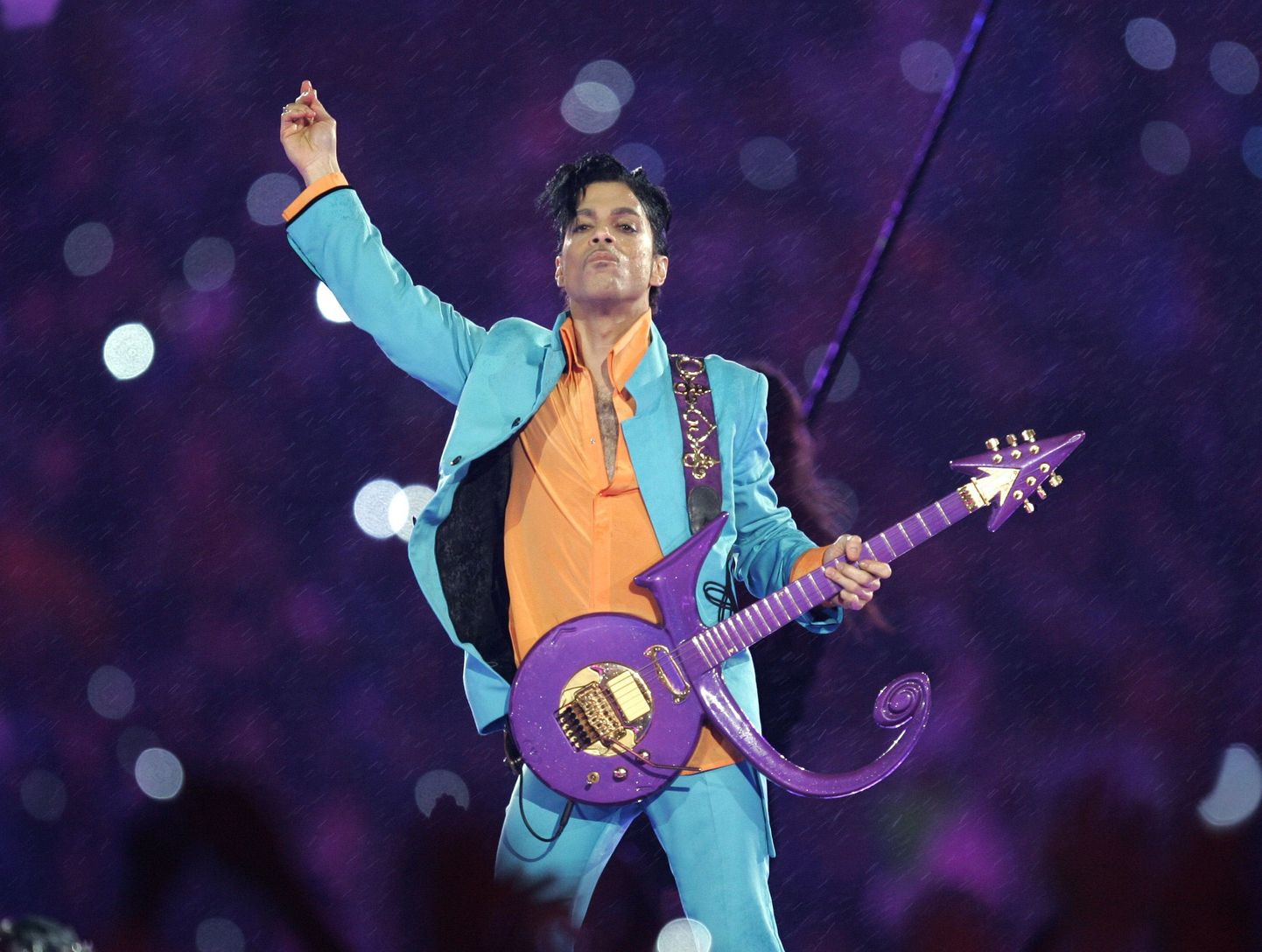 Eelmise aasta aprillis suri popstaar Prince fentanüüli üledoosi. Tõenäoliselt ta ei teadnud, mis ainet sissevõetud tabletid sisaldasid.