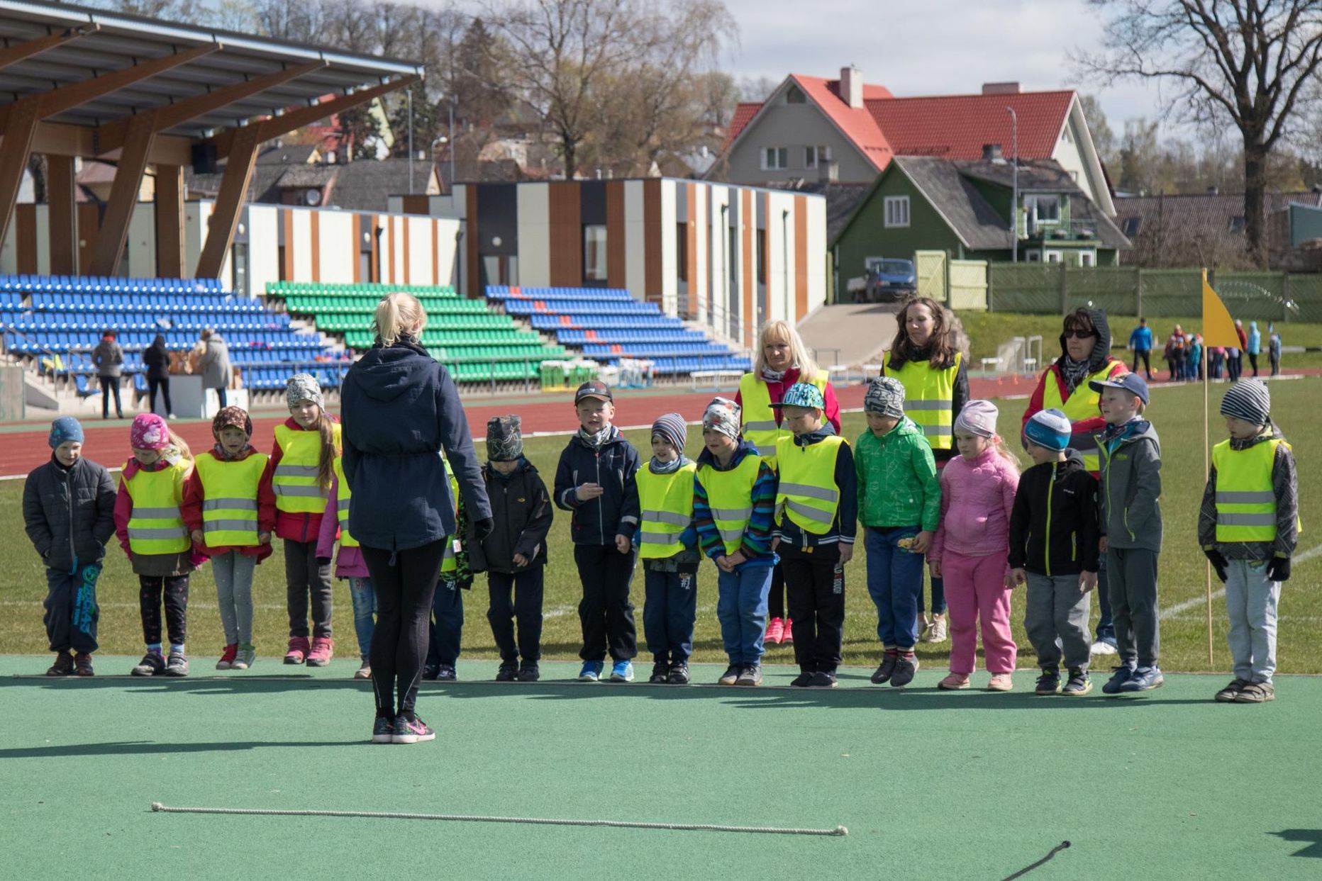 Lasteaia uues ainekavas pannakse rõhku kuulekusele.