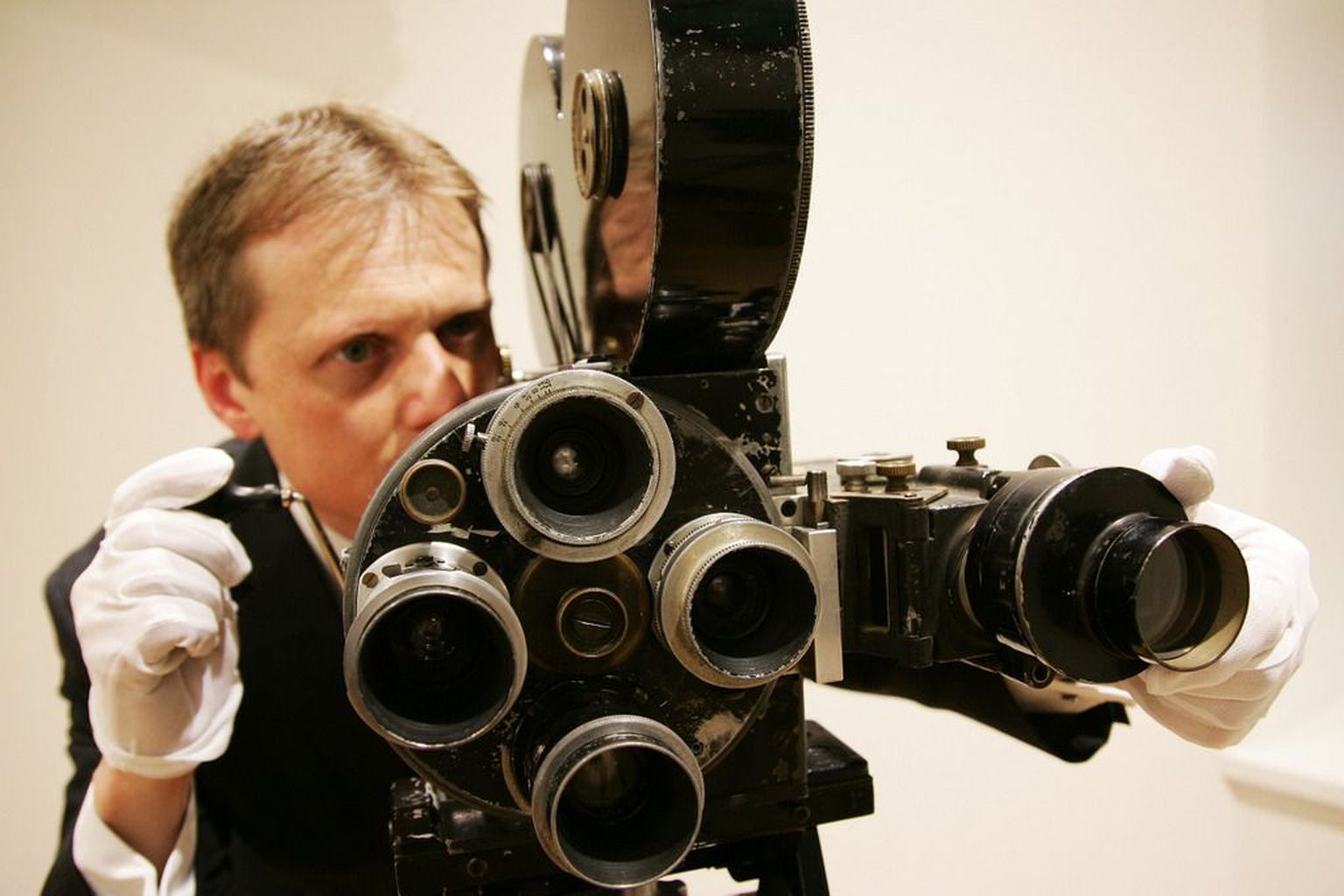 Charlie Chaplinile kuulunud filmikaamera Bell & Howell 2709.