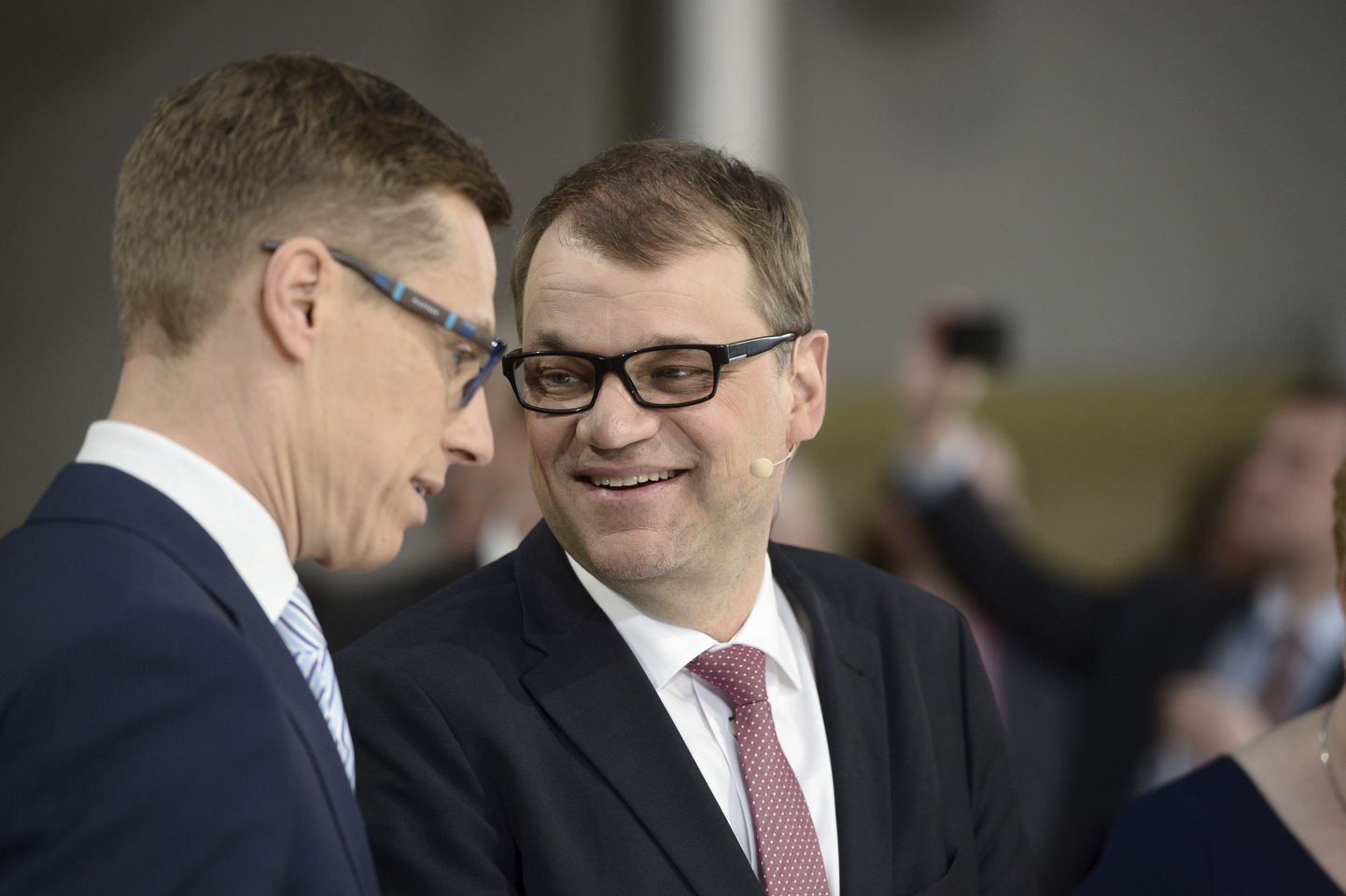 Soome ametist lahkuv peaminister Alexander Stubb (vasakul) ja Keskerakonna esimees Juha Sipilä.