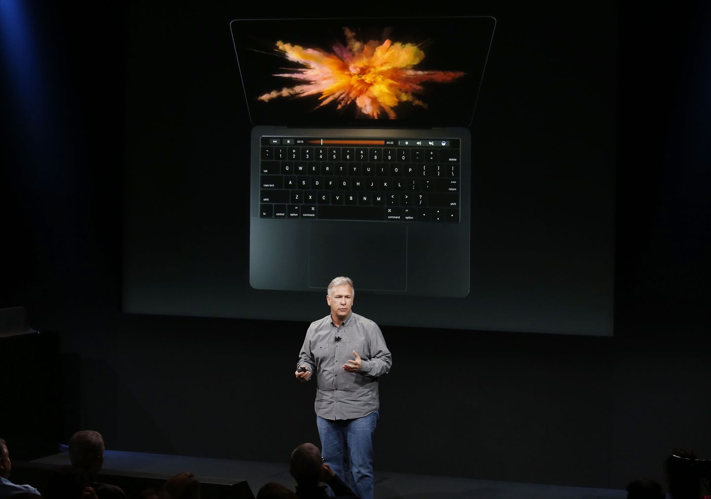 Презентация нового MacBook.