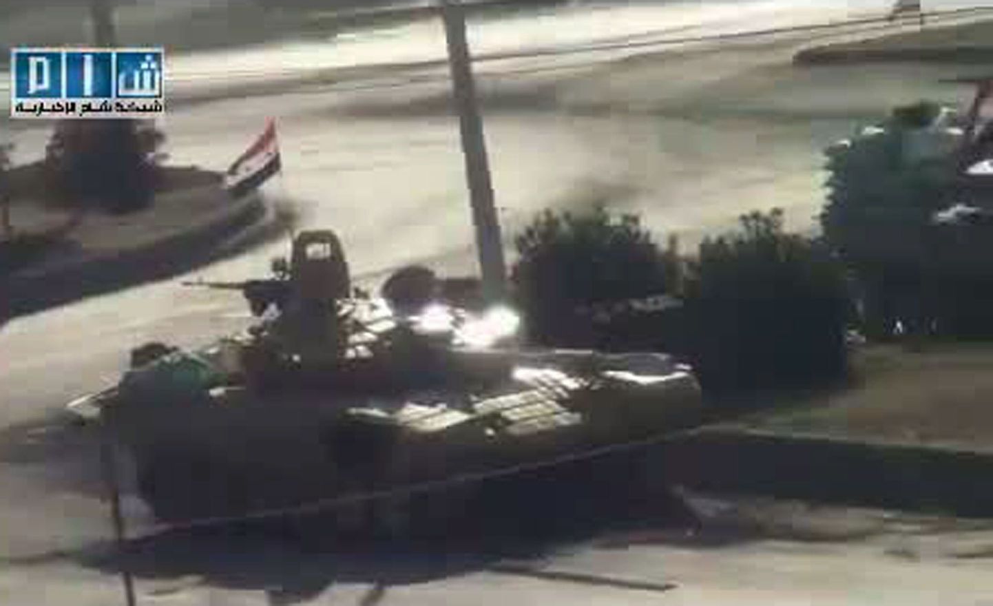 Сирийский танк в городе Хама.