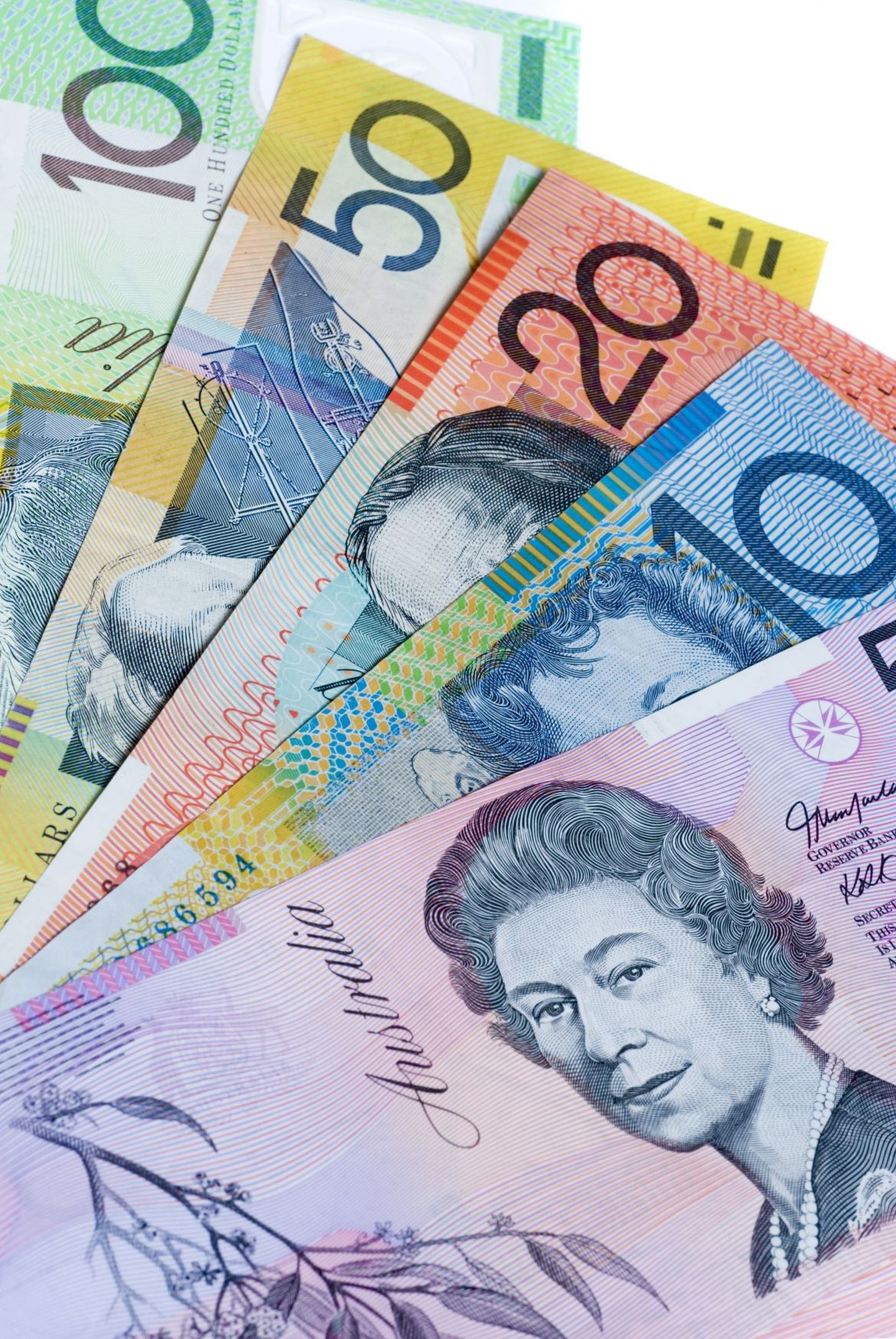 Austraalias hakatakse iga dollari pealt maksma 32,5 protsenti tulumaksu.