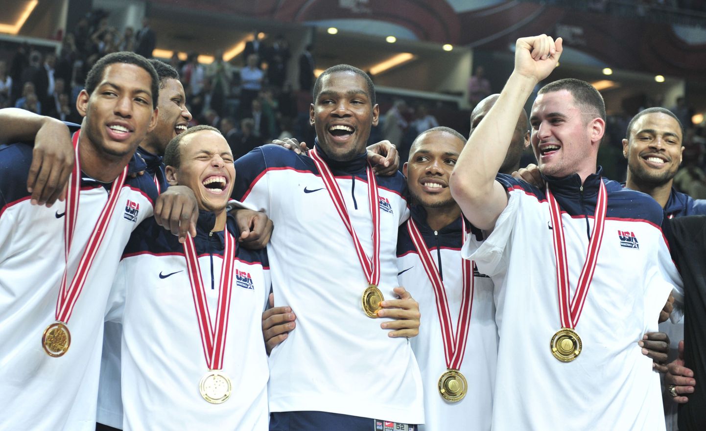 Korvpalli valitsev maailmameister on USA meeskond.