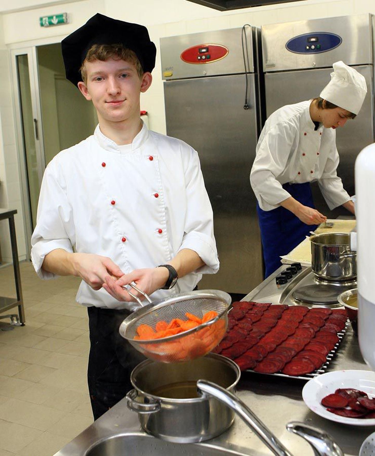 Narvast pärit sportlikul Anton Salininil on kindel siht silme ees — pärast kooli lõppu püüab ta saada kokana tööle Soomes või Hispaanias.