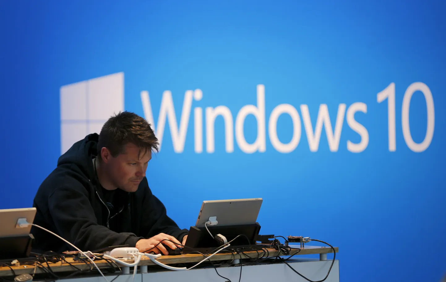 Windows 10 jõuab kasutajateni juuli lõpus