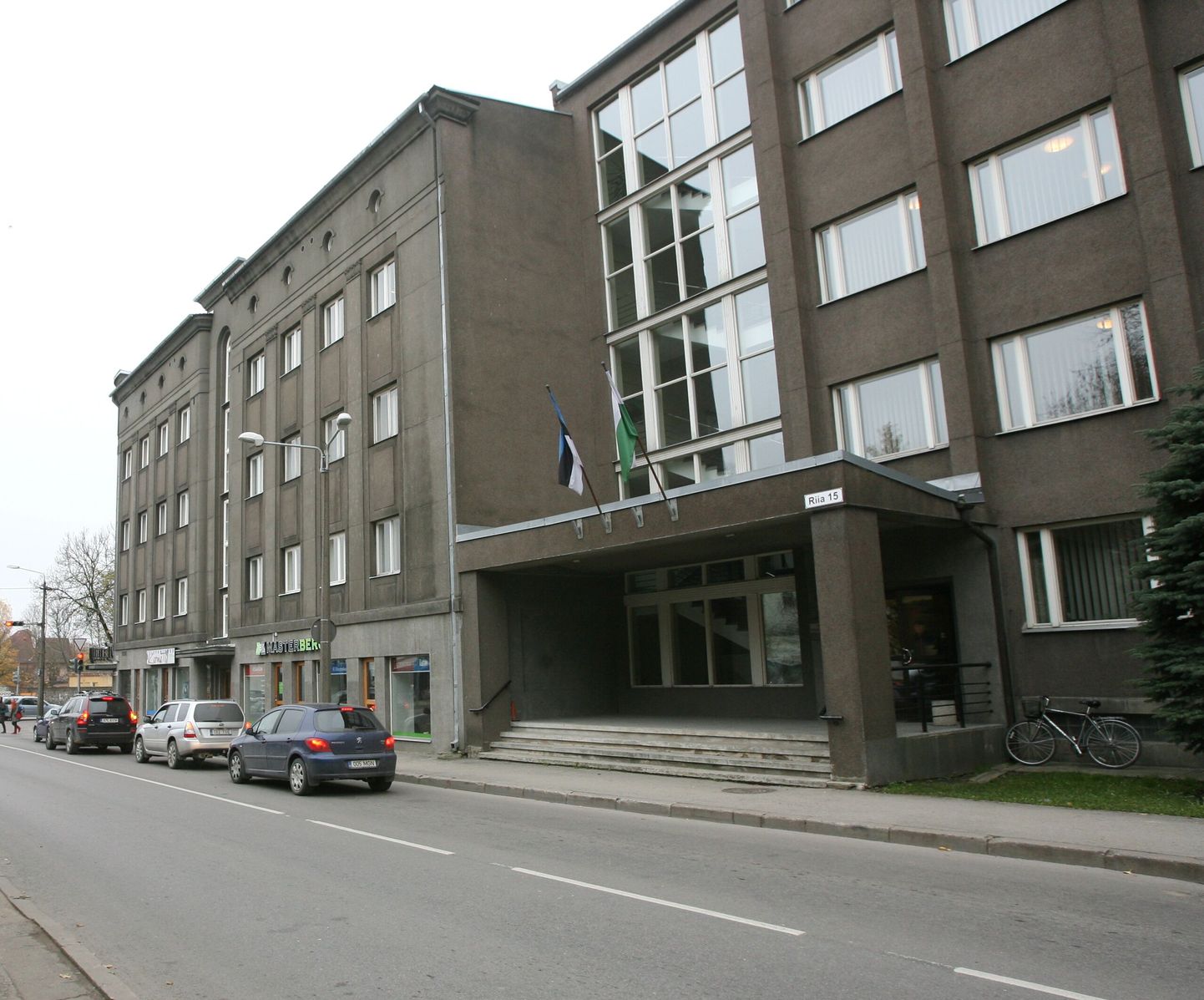 Pildil Tartu maavalitsuse hoone.