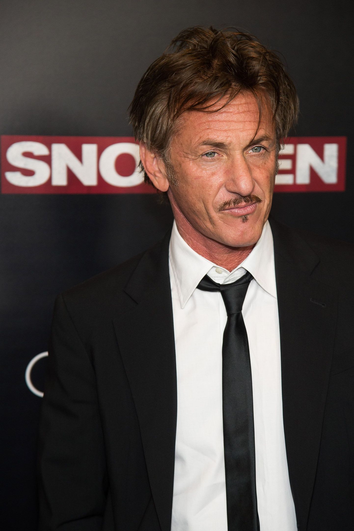 Sean Penn attends the premiere of "Snowden" at AMC Loews Lincoln Square on Tuesday, Sept. 13, 2016, in New York. (Photo by Charles Sykes/Invision/AP)