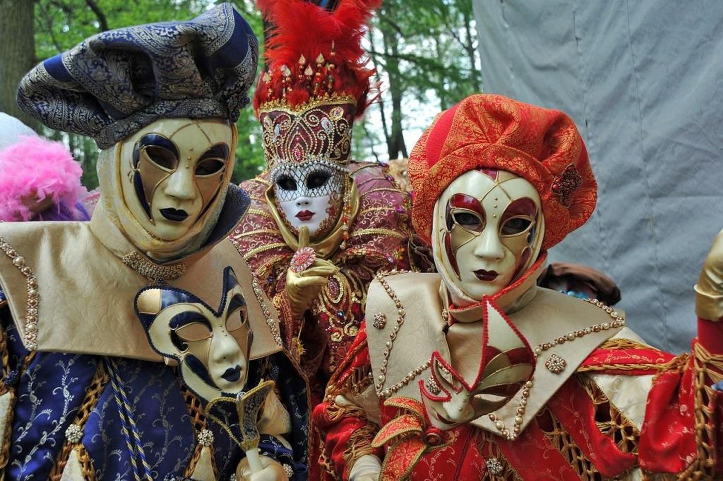 Veneetsia karneval Löwenruh' pargis.