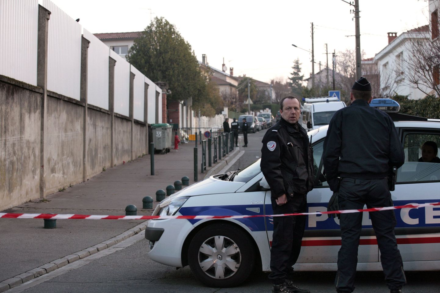 Politsei tegi haarangu Toulouse`i tulistamises kahtlustatava majja