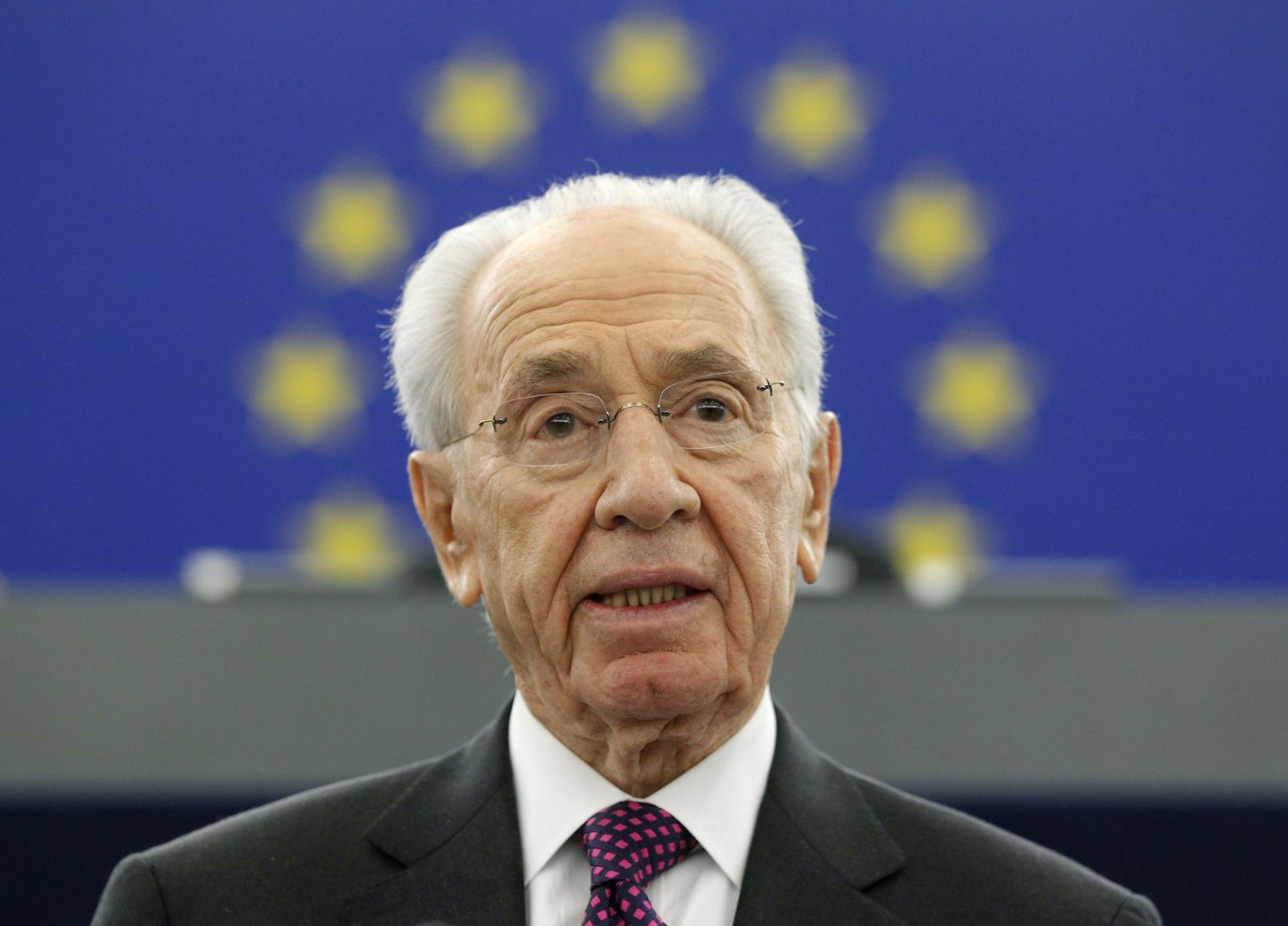 Iisraeli president Shimon Peres täna Strasbourgis Euroopa Parlamendi täiskogu ees.