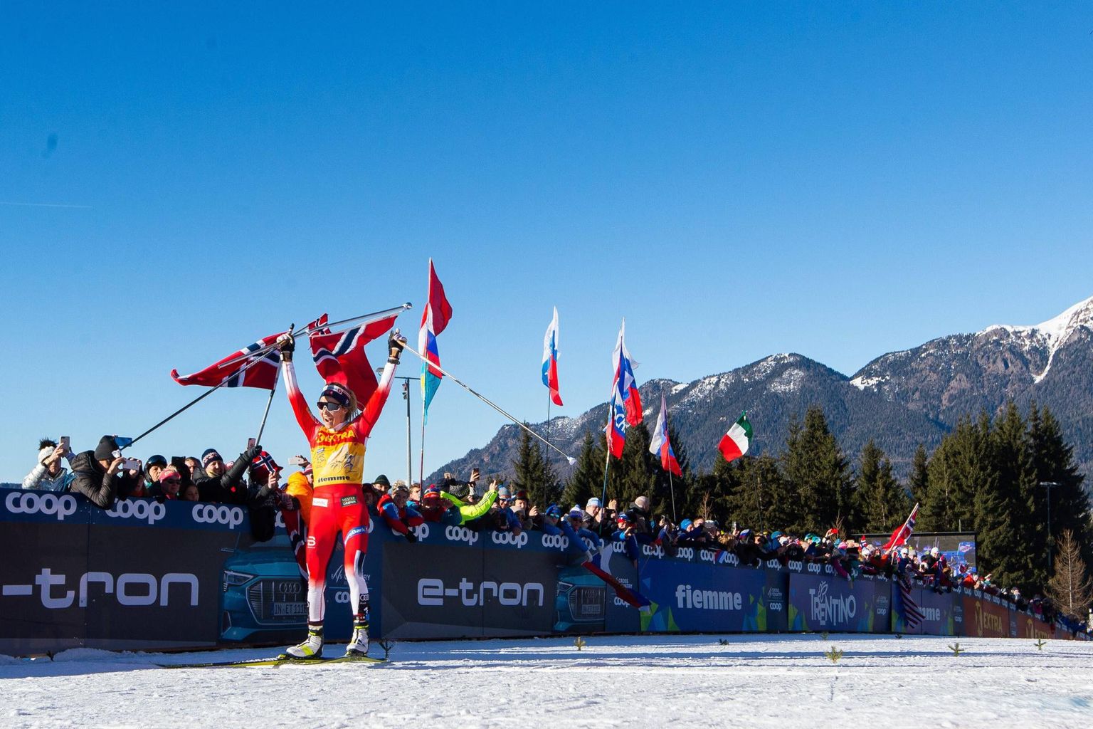 Therese Johaug vallutas Alpe Cermise kiiremini kui nii mõnigi mees.