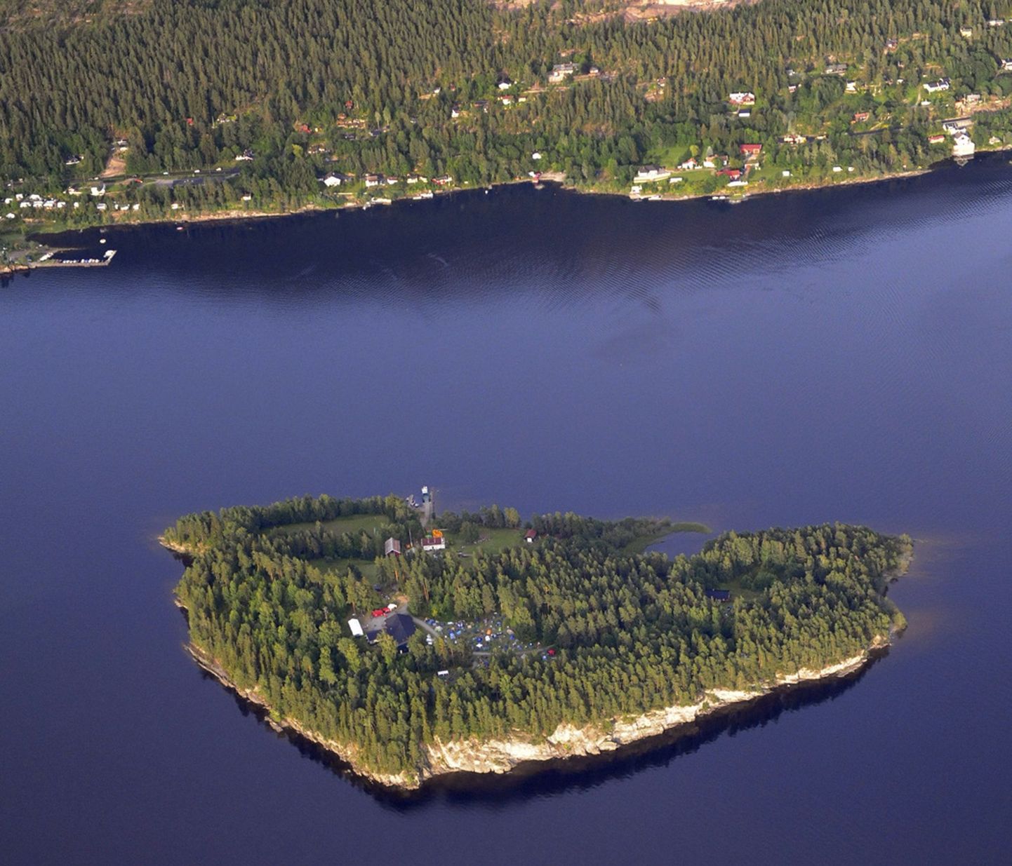 Utøya saar