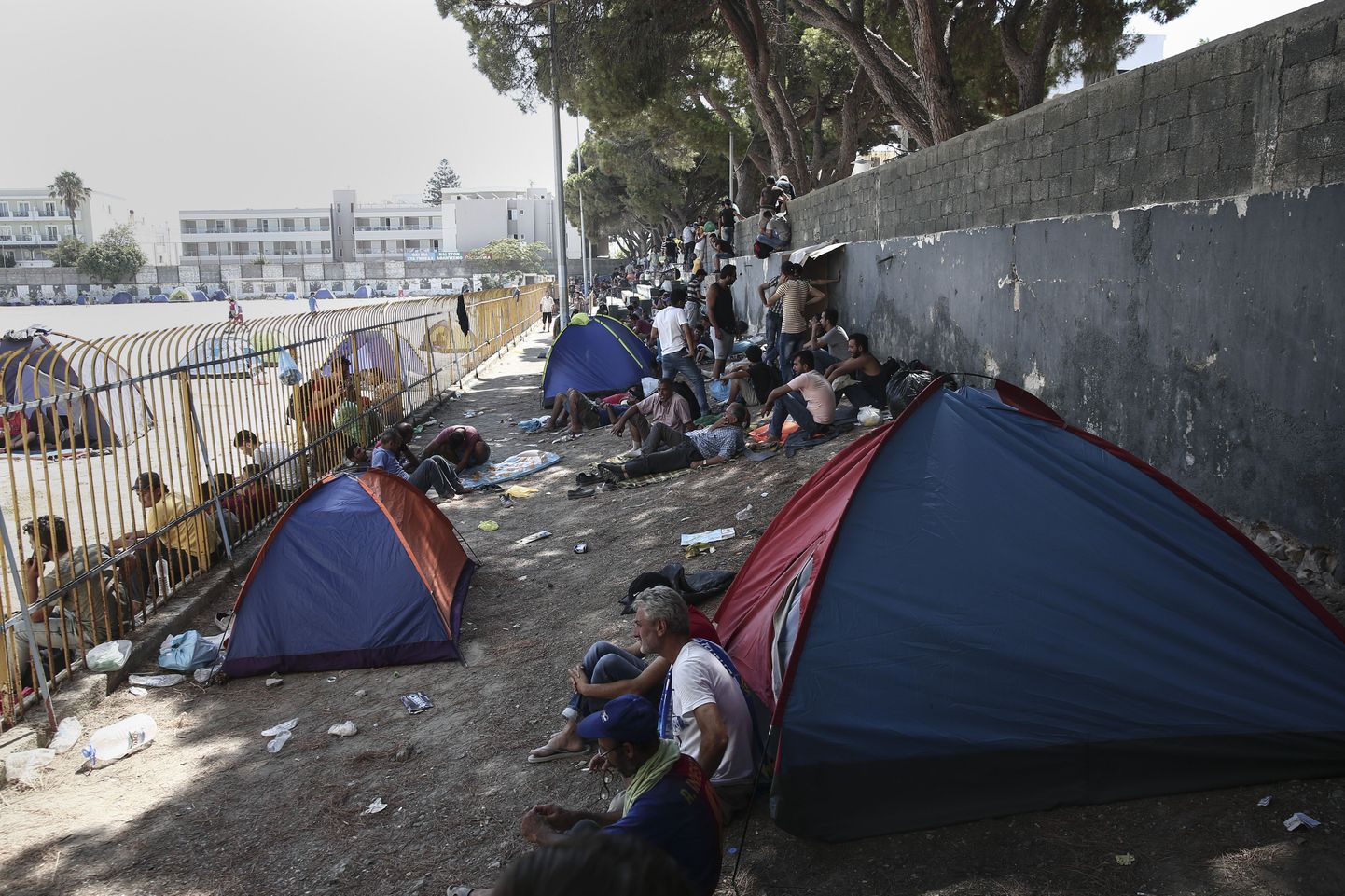 Migrantide laager Kosi rannal