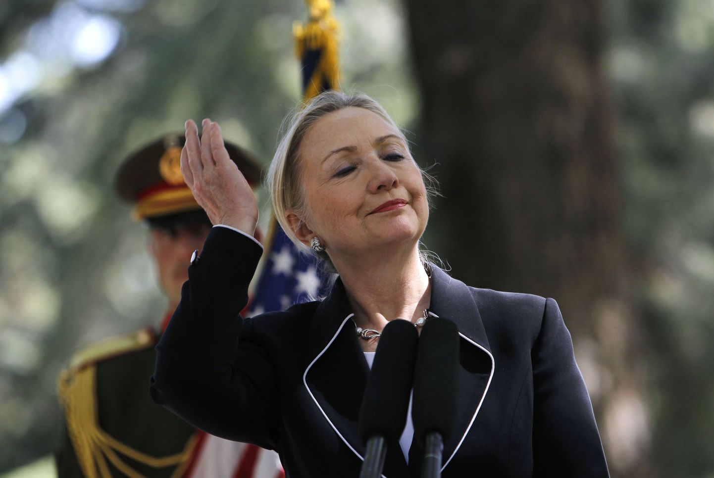 USA välisminister Hillary Clinton täna Kabulis korraldatud pressikonverentsil.