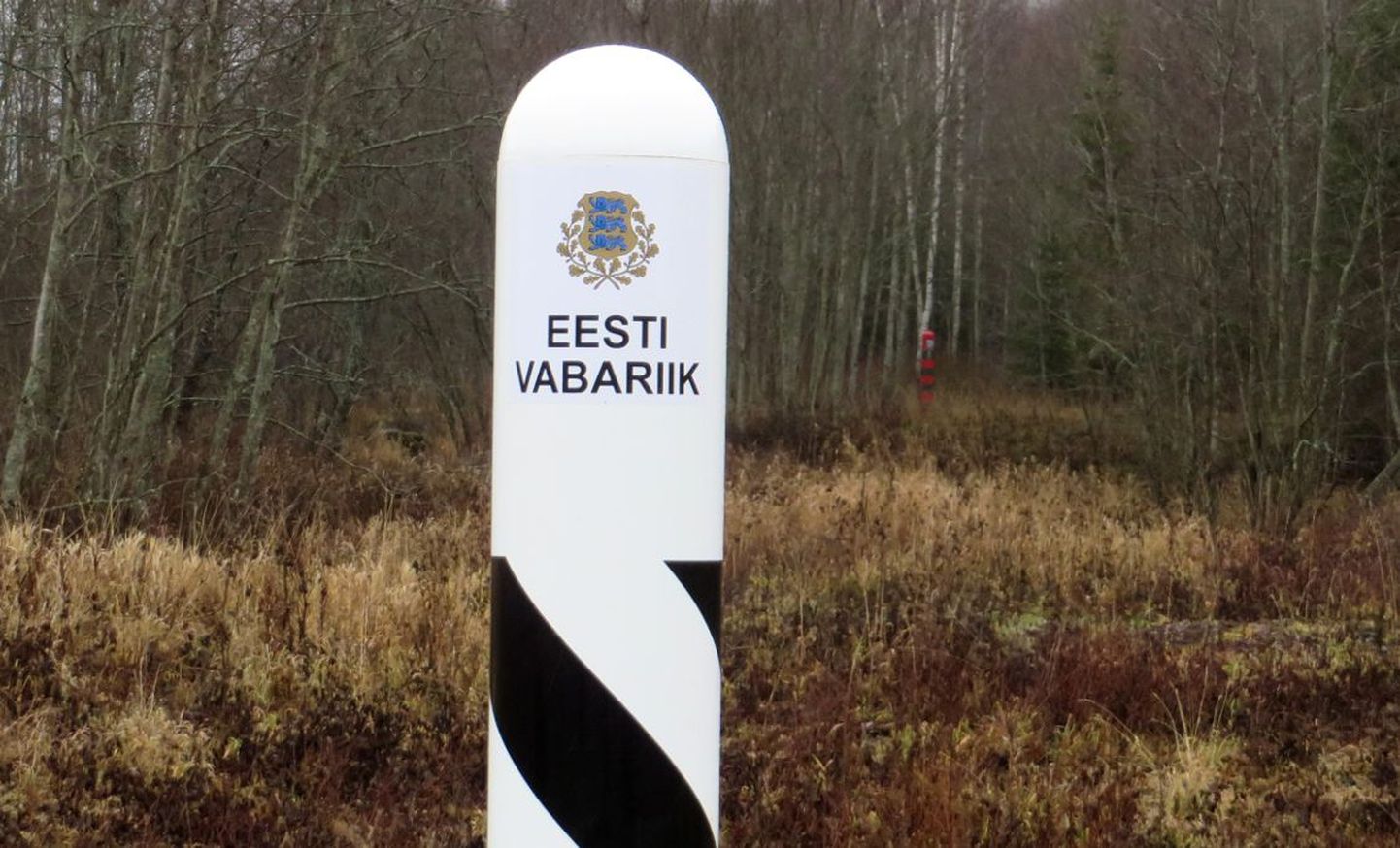 Eesti ja Venemaa vaheline kontrolljoon on tähistatud juht nii.