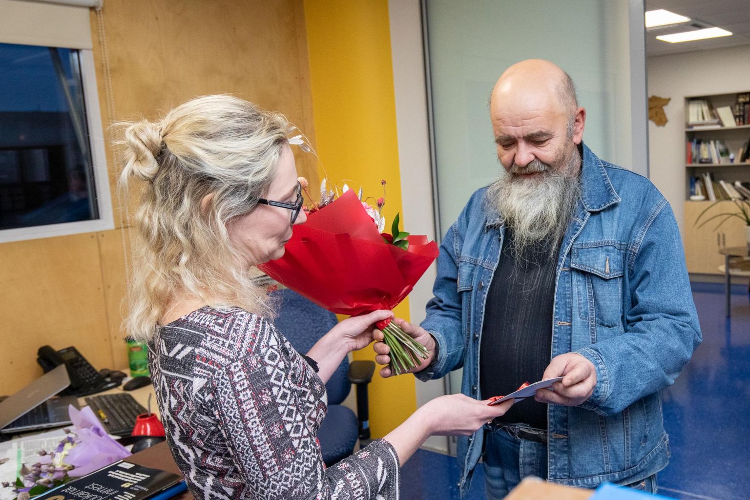 Toimetuse soovid ja sõnad andis Kristile kaasa ajakirjanik Andres Pulver.