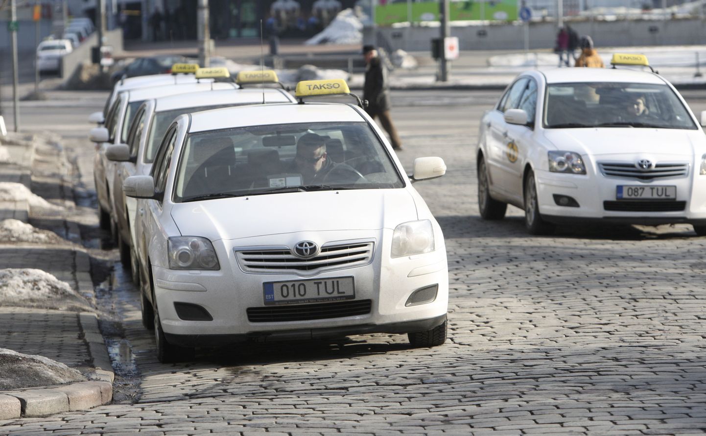 Kas tulevikus on Eesti taksode numbrimärgid hoopis kollased?