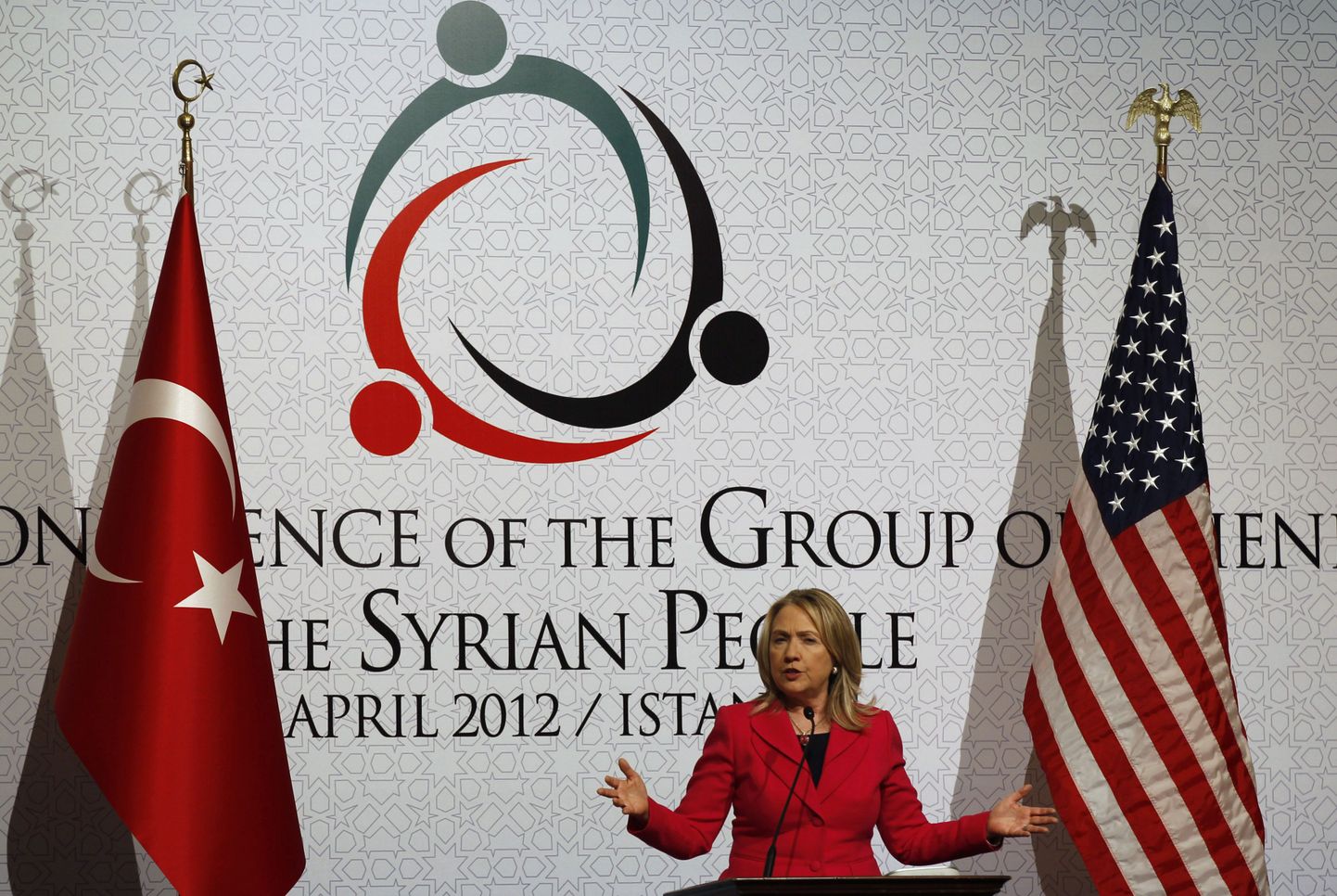 USA riigisekretär Hillary Clinton 1. aprillil Istanbulis.