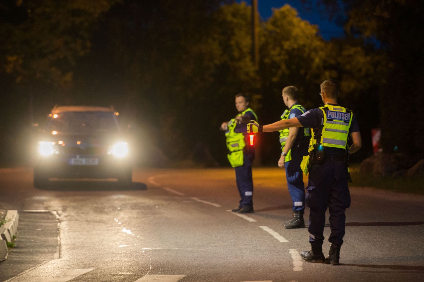 Politseireid «Kõik puhuvad» Viimsi valla ja Tallinna linna piiril Pärnamäe teel.
