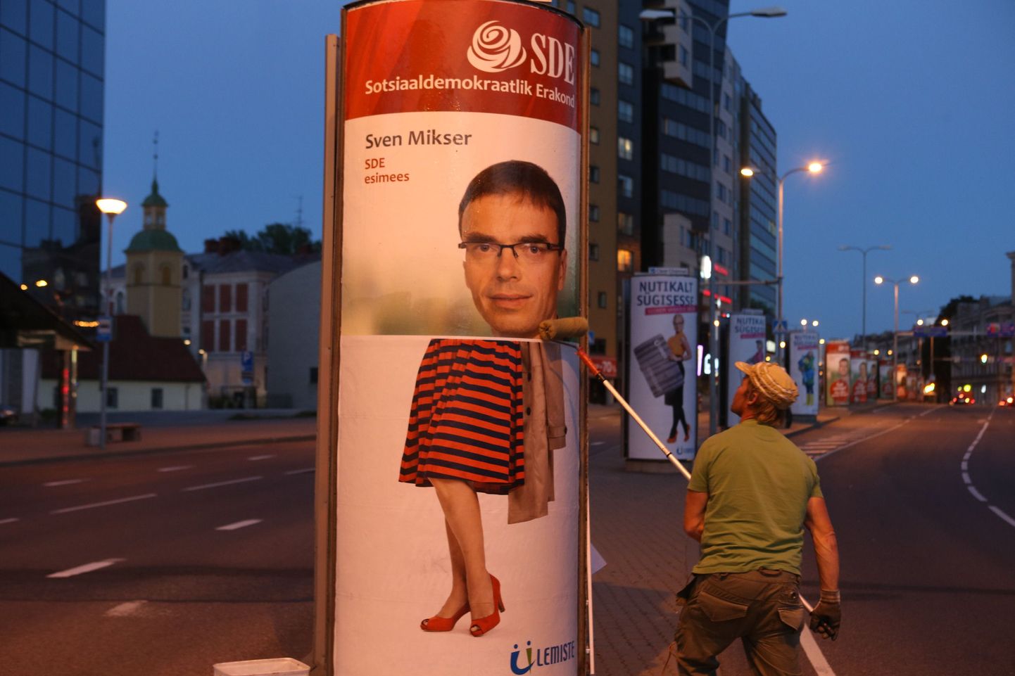 Valimisreklaamide mahavõtmine Tallinnas