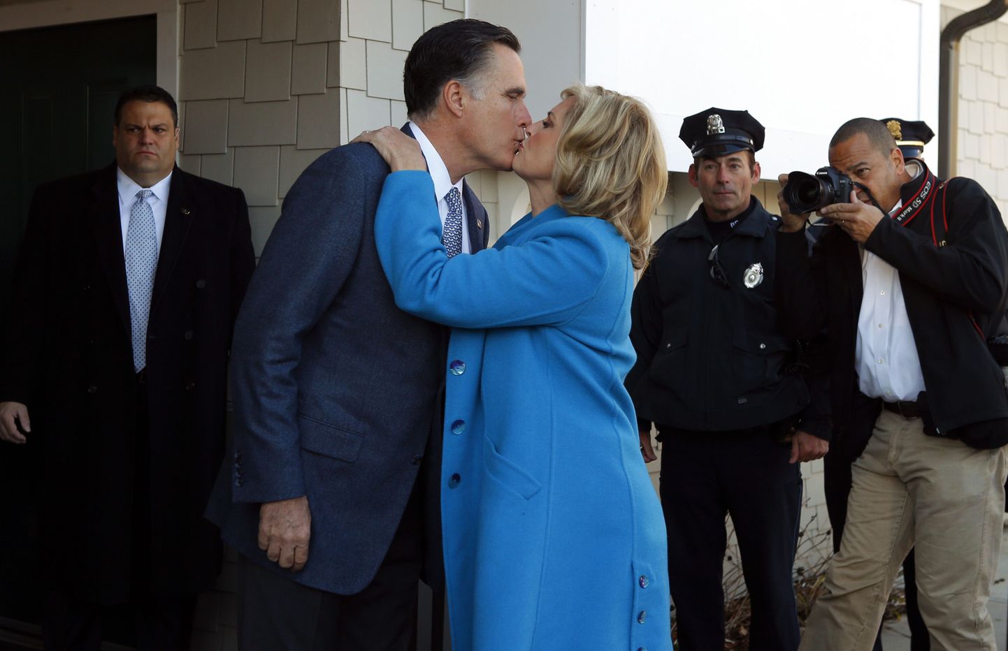 Митт Ромни с супругой.