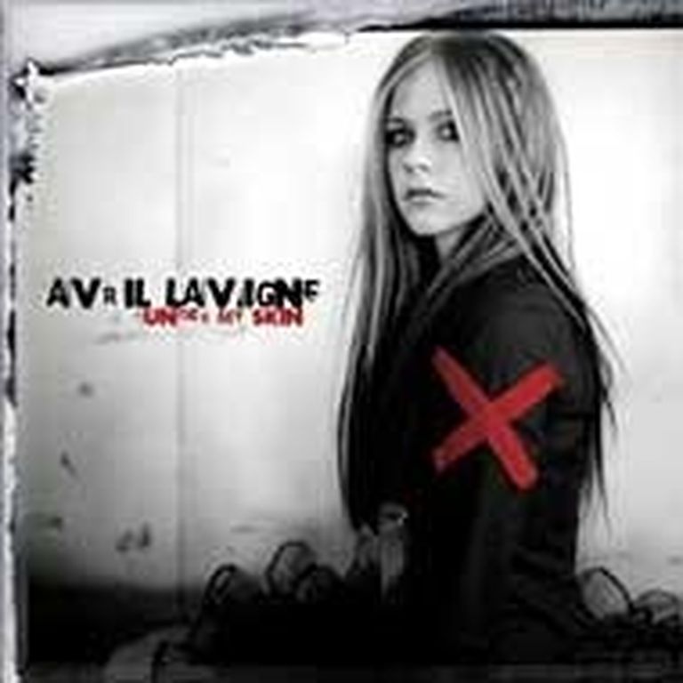 Avril Lavigne "Under My Skin" 