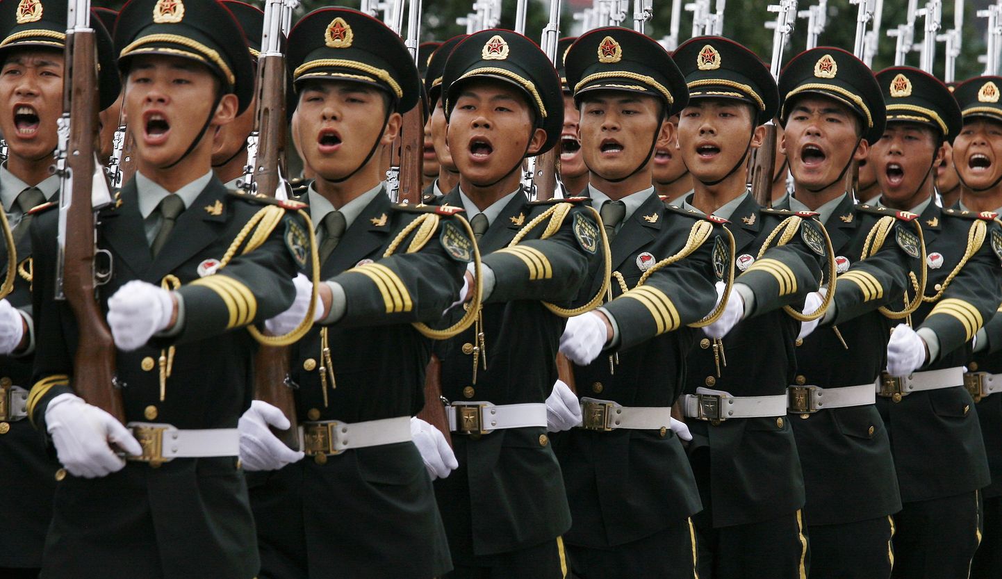 Солдаты армии Китая. Иллюстративное фото.