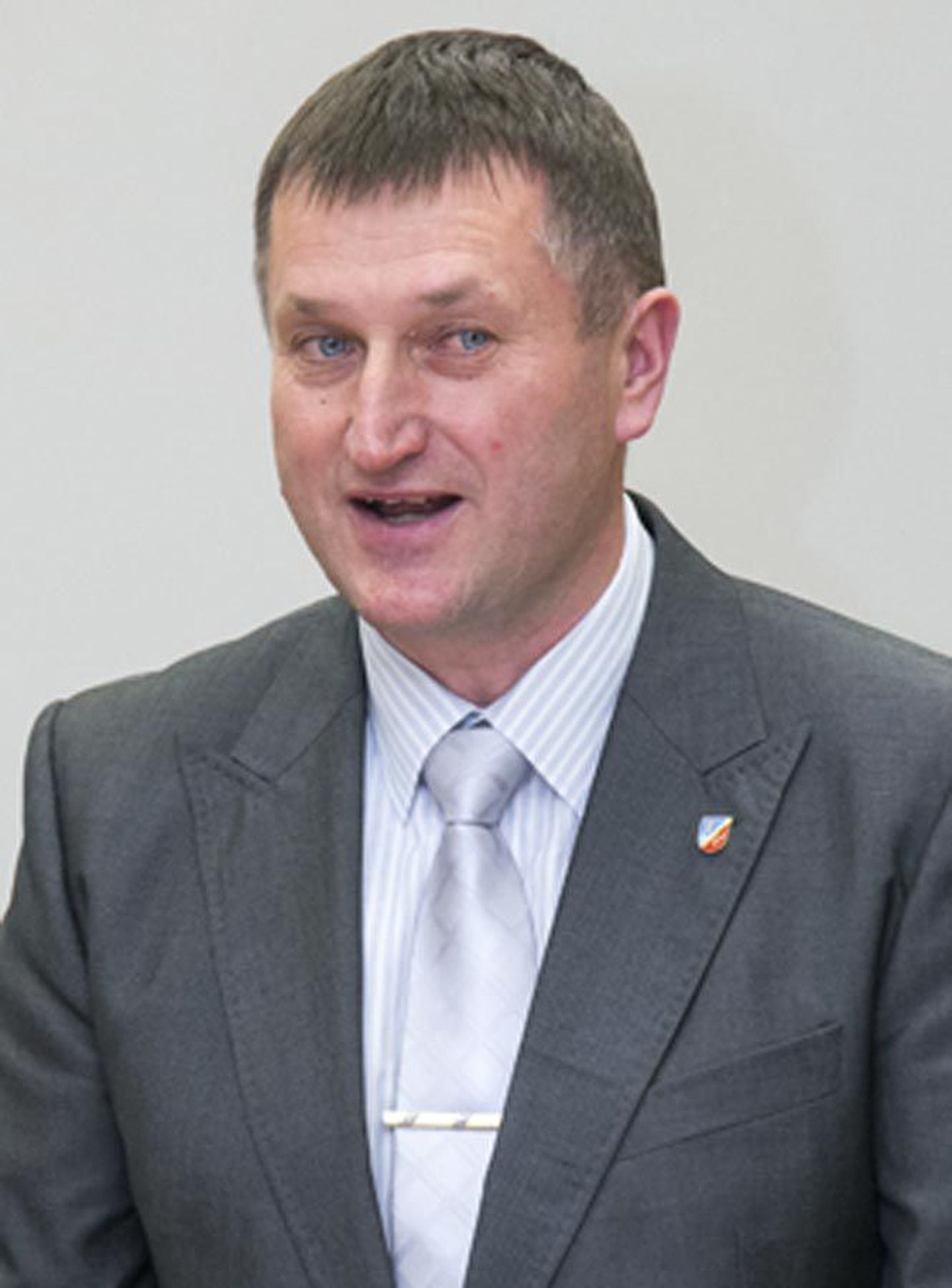 Viljandi maavanem Erich Palm kandideerib riigikogu valimistel Sotsiaaldemokraatliku Erakonna nimekirjas.