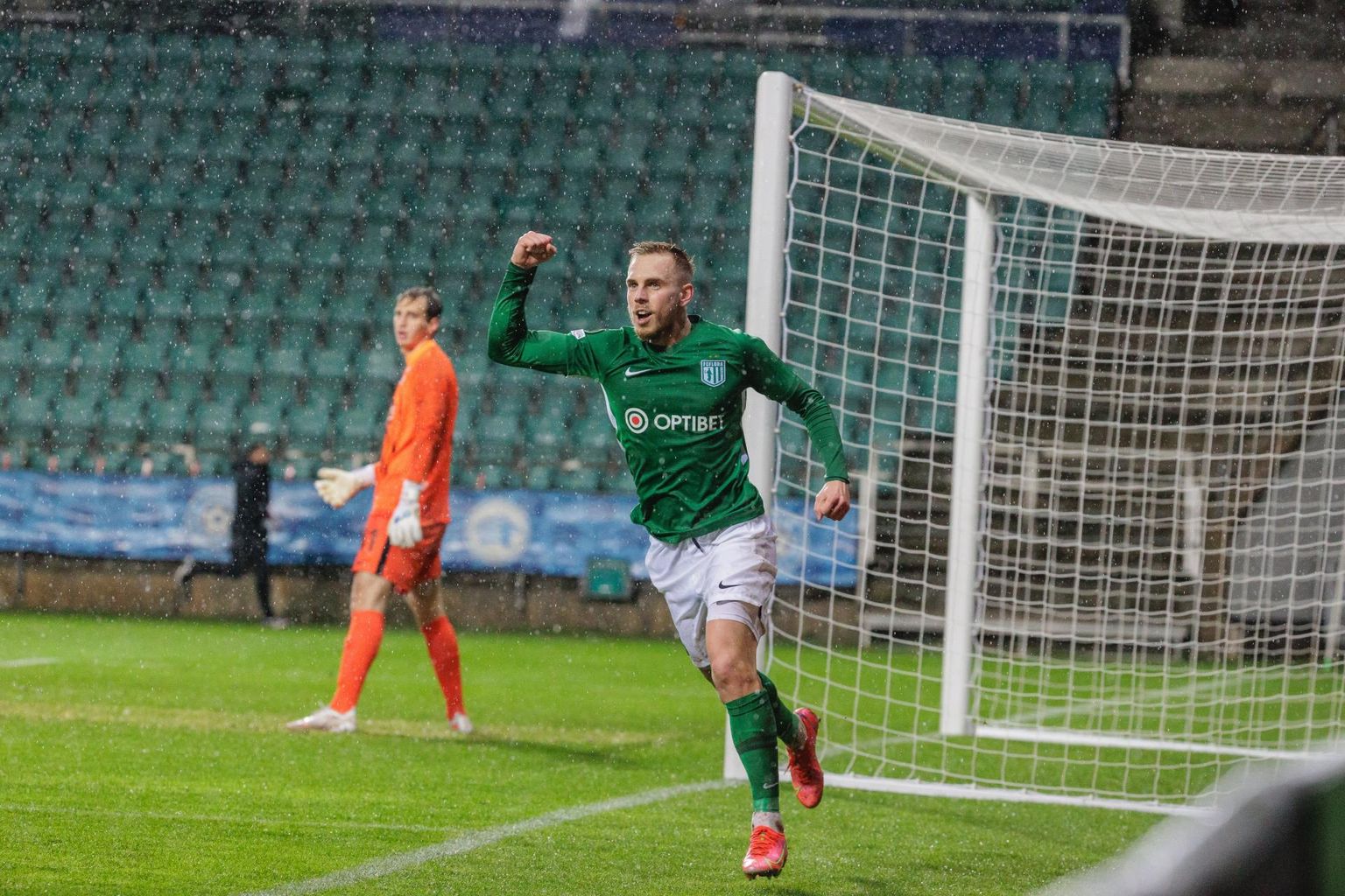 Flora võiduvärava lõi kohtumise 44. minutil Martin Miller, kes saatis võrku Markus Poomi filigraanse söödu.