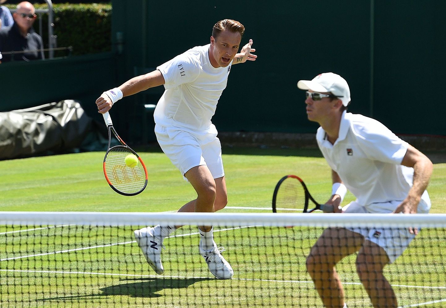 Henri Kontinen (vasakul) ja John Peers tänavusel Wimbledoni tenniseturniiril.
