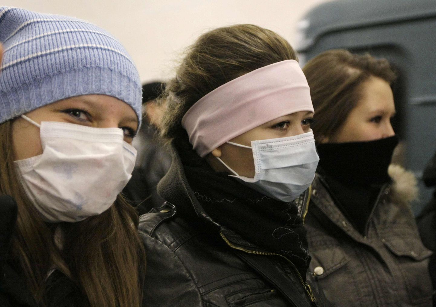 Gripimaskidega moskvalased.