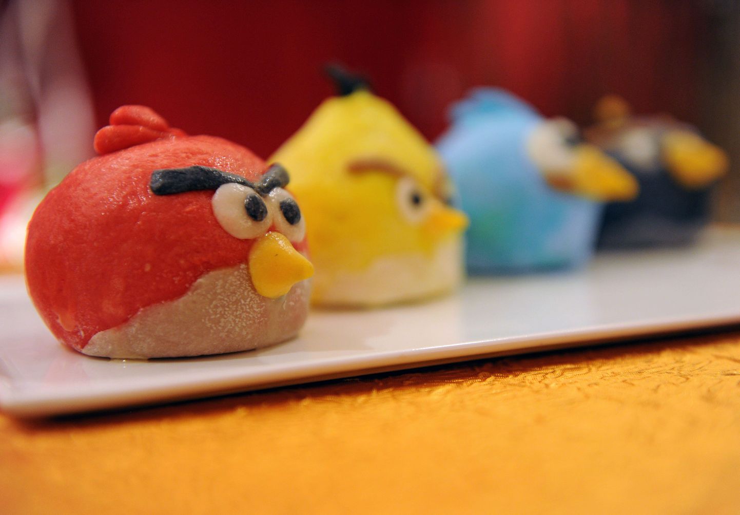 Пирожные Angry Birds.