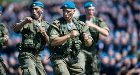 Секретное оружие России для вторжения в Прибалтику и победы над войсками НАТО: солдаты, падающие с неба