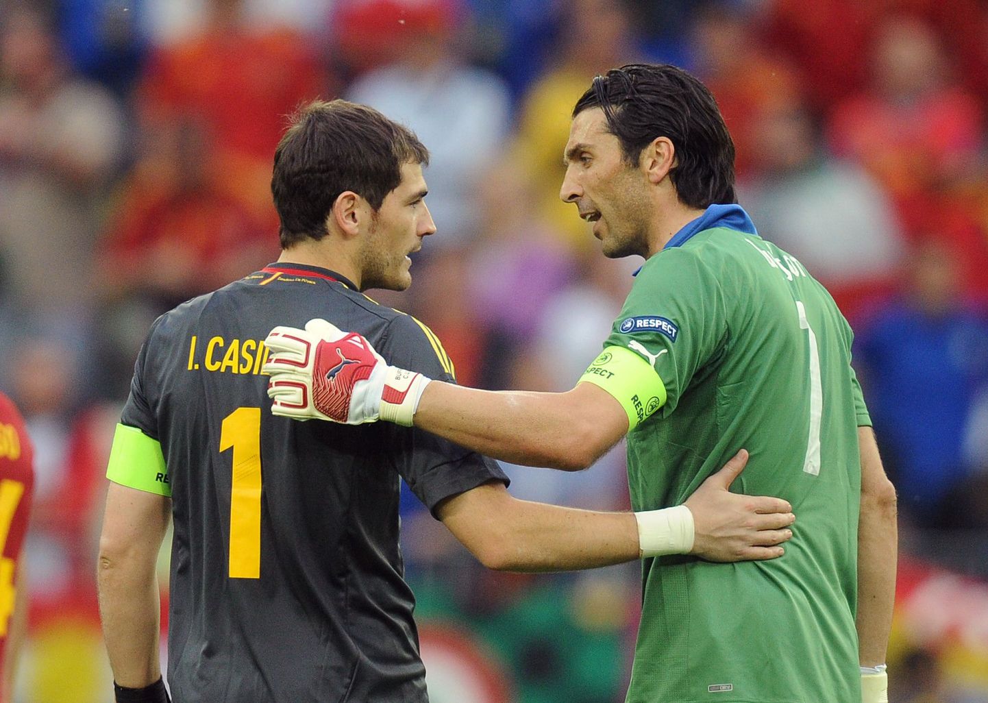 Iker Casillas (vasakul) ja Gianluigi Buffon