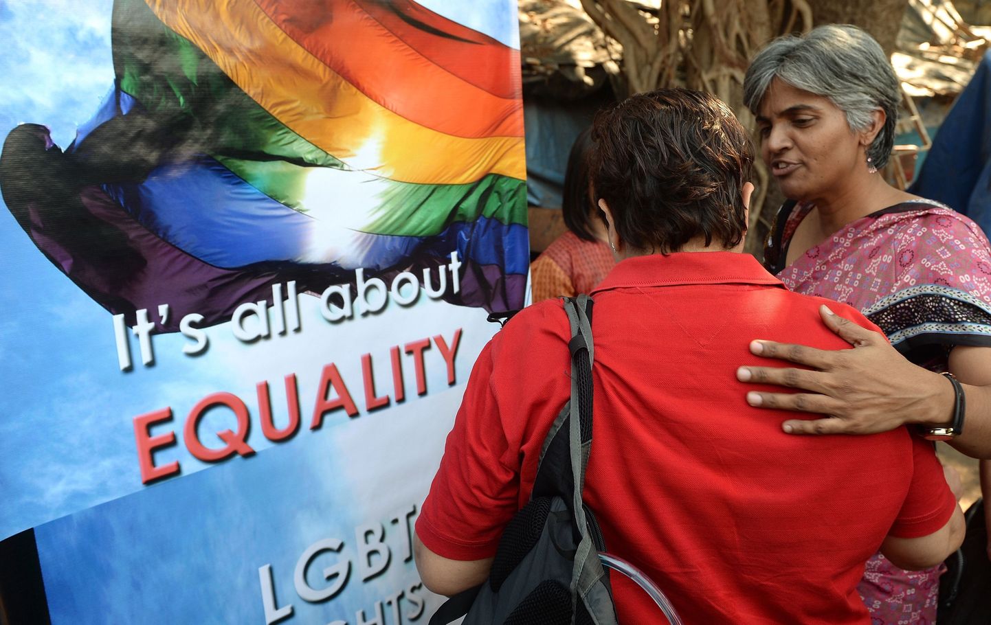 Homoseksuaalide õiguste eest võitlejate jaoks on täna Indias kurb päev.