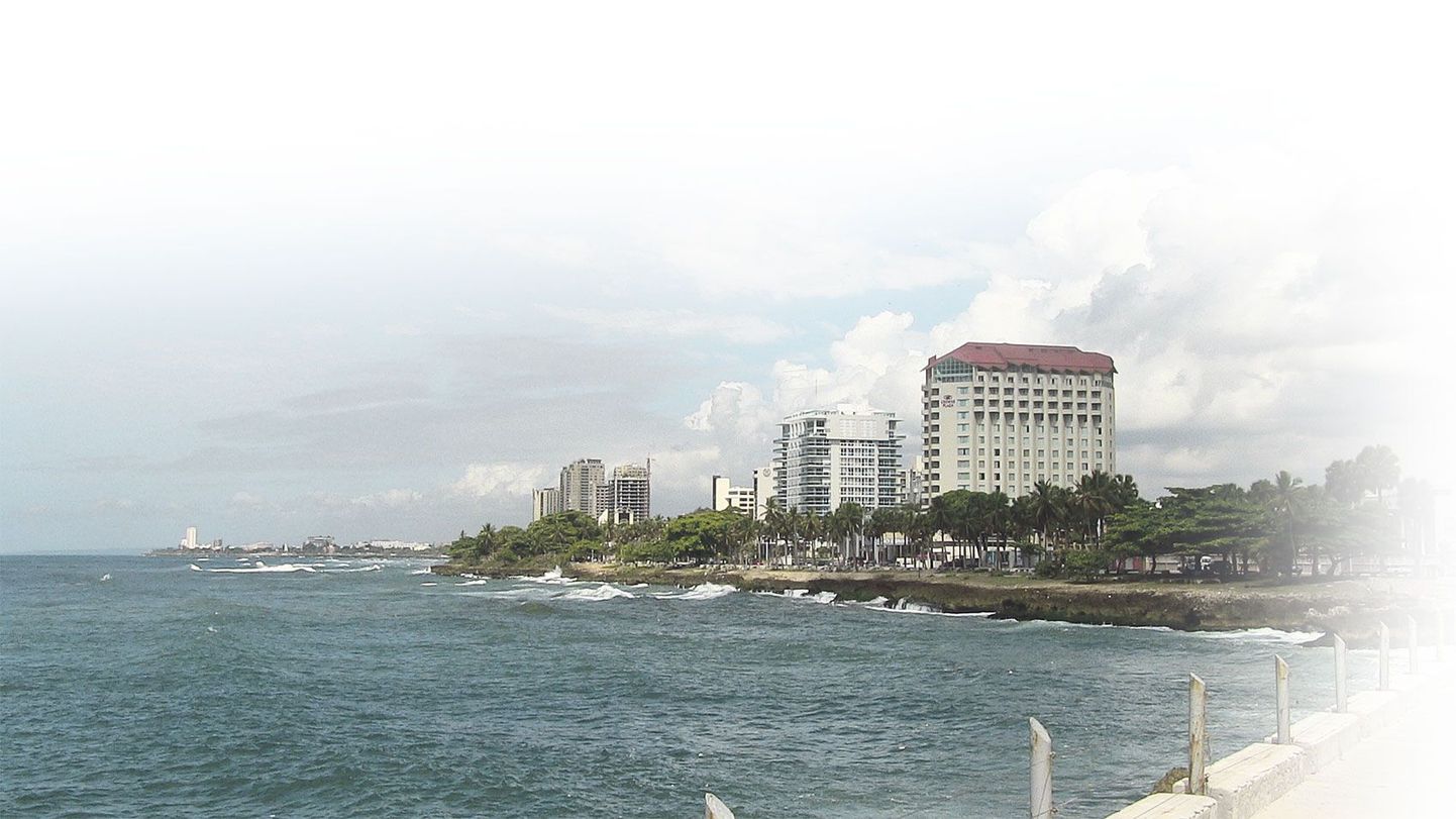 Доминиканская Республика на фоне соседнего Гаити кажется раем.