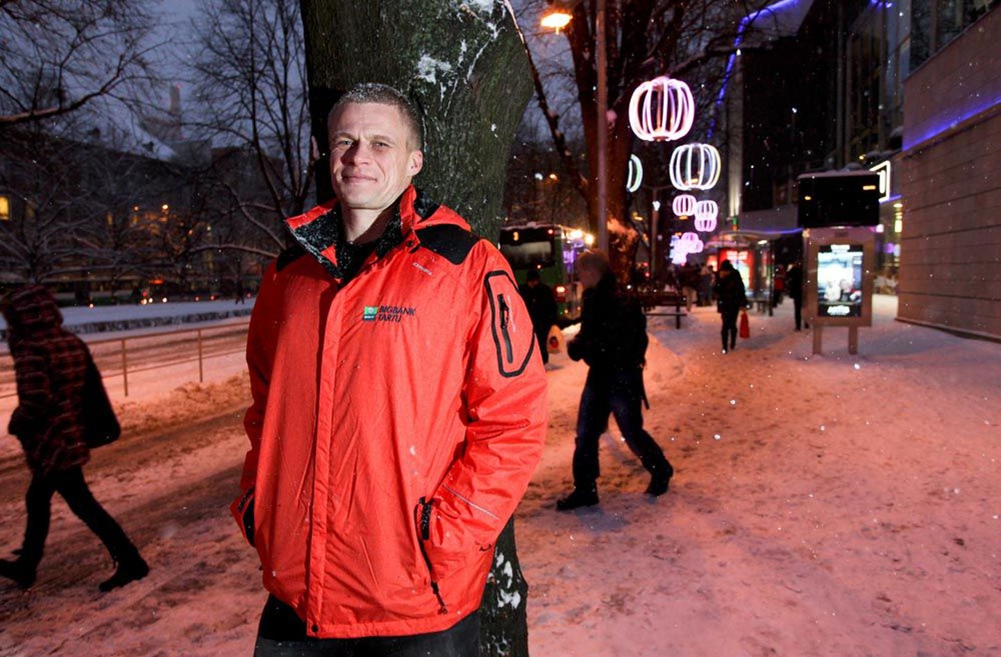 Eivo Žuravljov peab pärast aastaid Küprosel elamist taas harjuma lumise Eestiga.