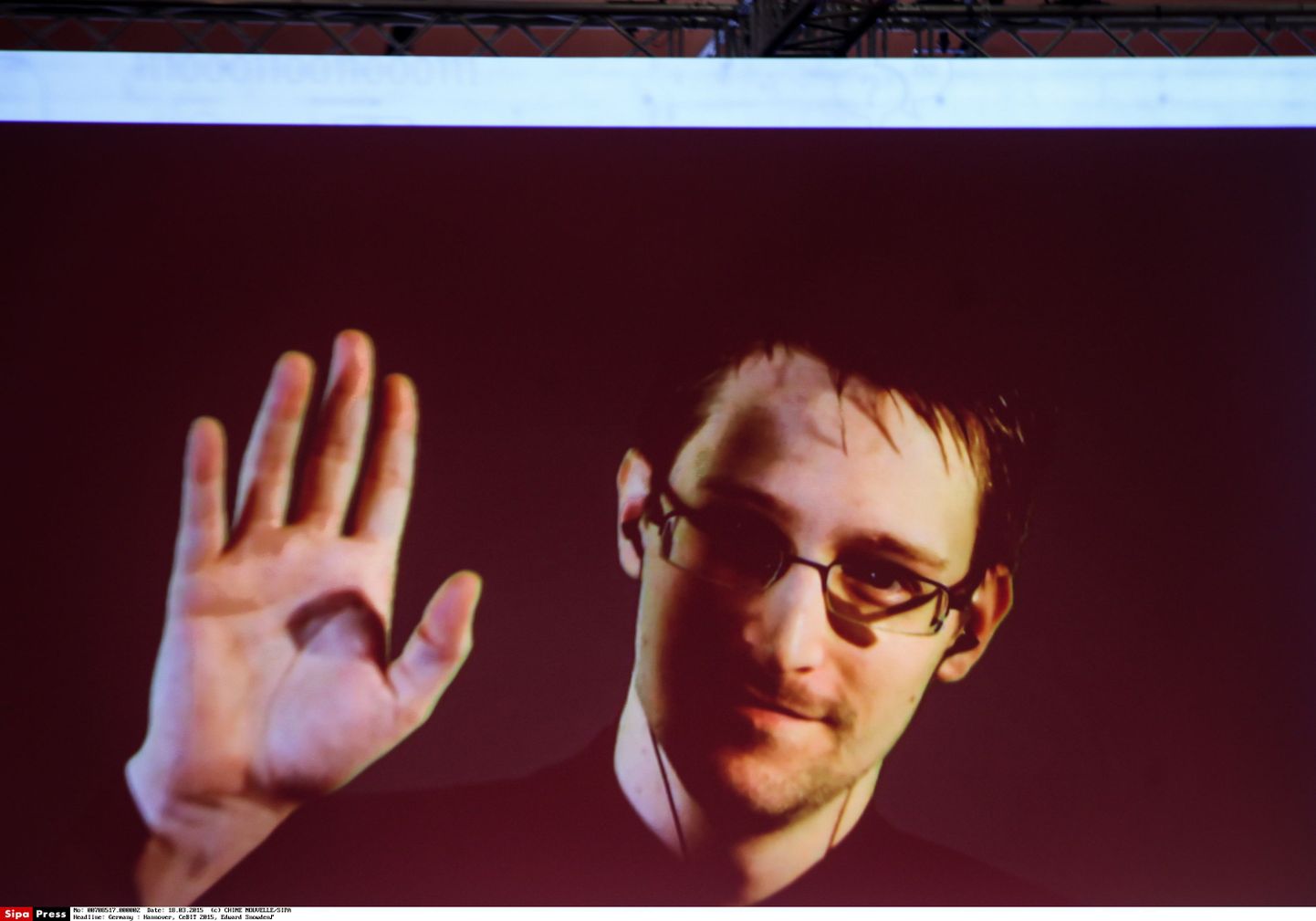 Edward Snowden selle aasta märtsis videosilla vahendusel Hannoveri infotehnoloogiamessi külastajaid tervitamas.