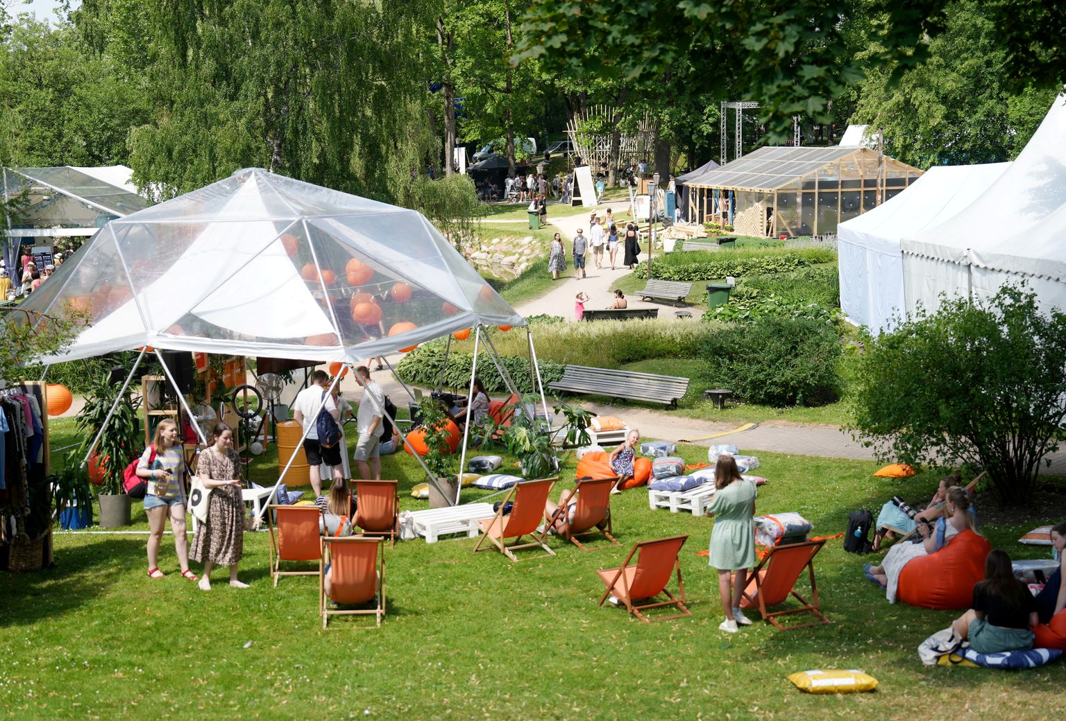 Sarunu festivāls "Lampa" Cēsu pils parkā