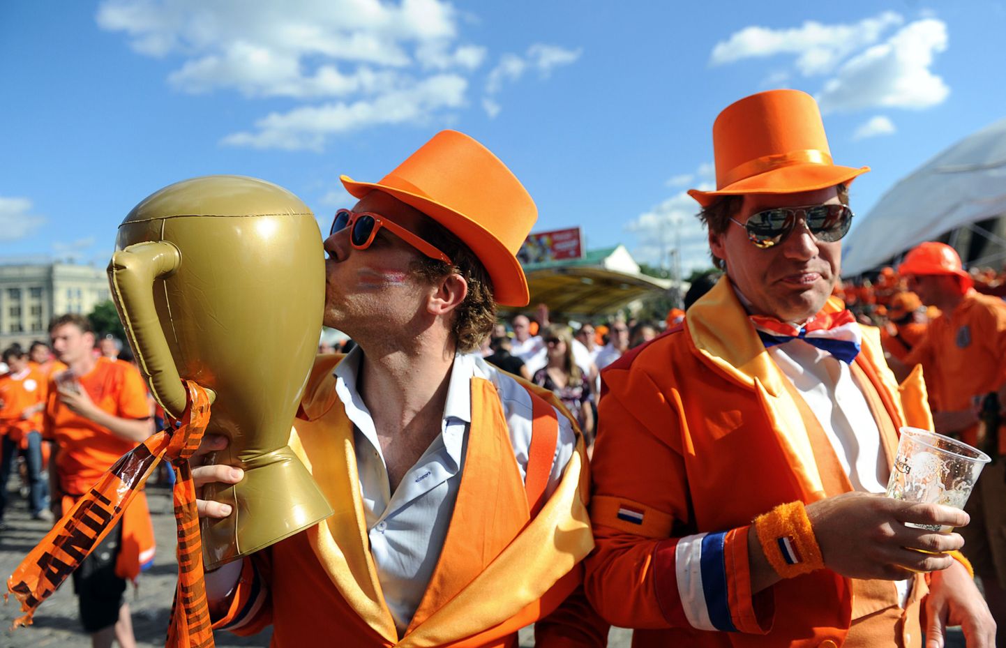 Hollandi jalgpallifännid möödunud suvel Ukrainas