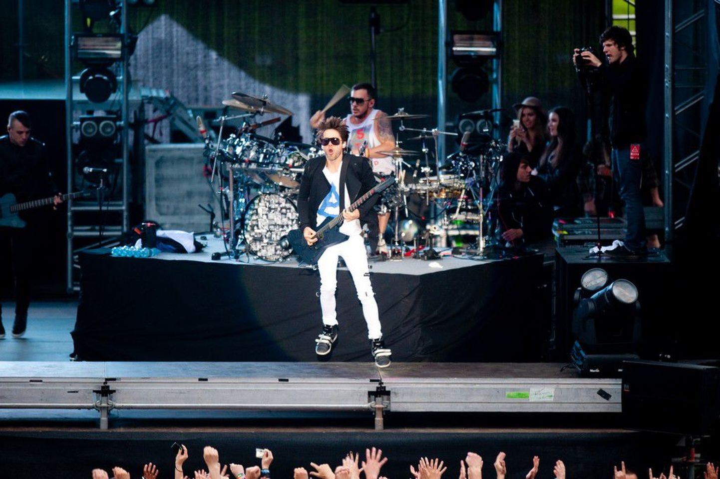 Thirty Seconds to Mars esines Tallinna Lauluväljakul 21. juunil 2011.