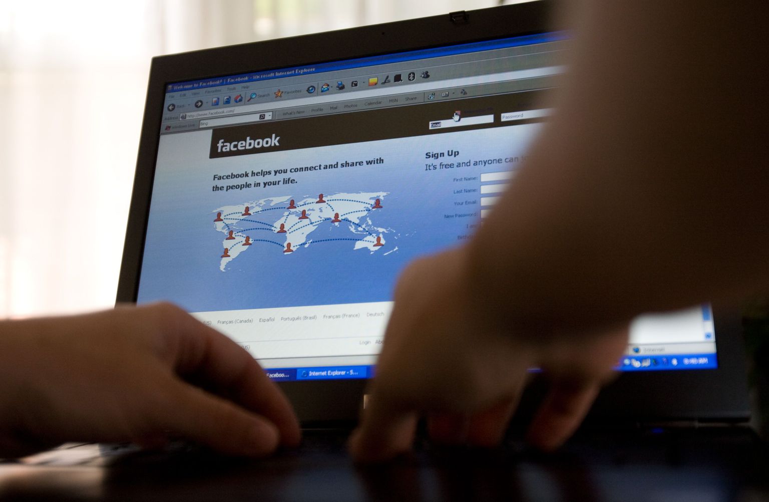 Prantsusmaal keelati Facebooki ja Twitteri mainimine televisioonis