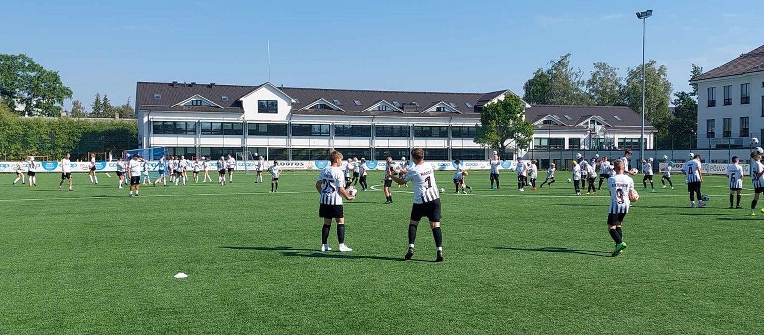 Põlva Lootospargis algas rahvusvaheline Soccer Aid suvelaager 2023.
