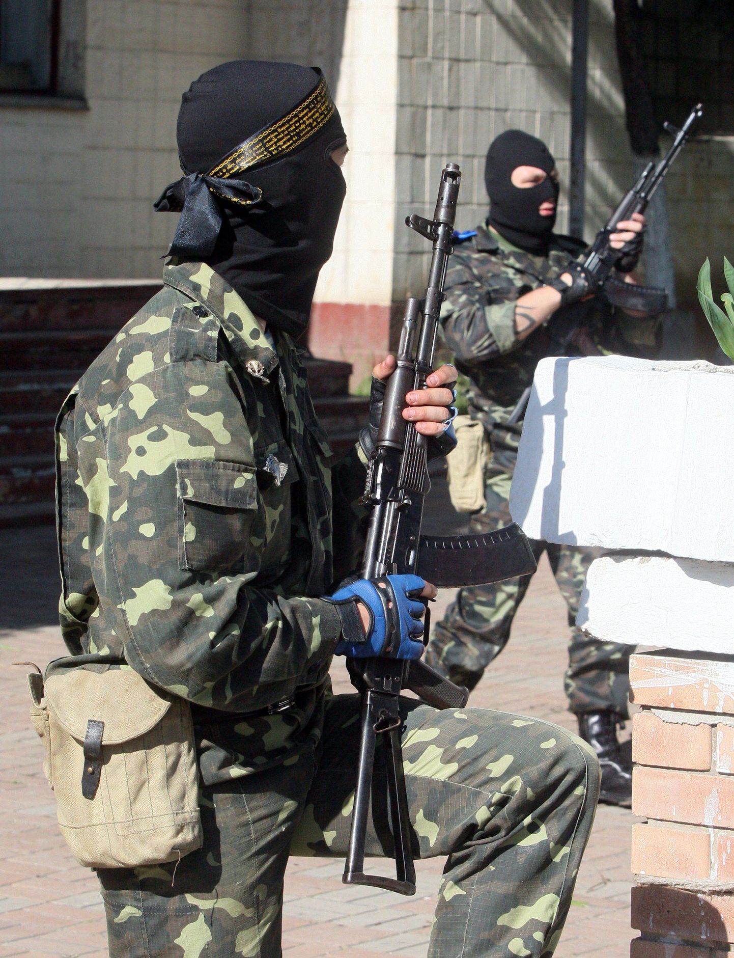 Relvastatud terroristid Donetski oblastis.
